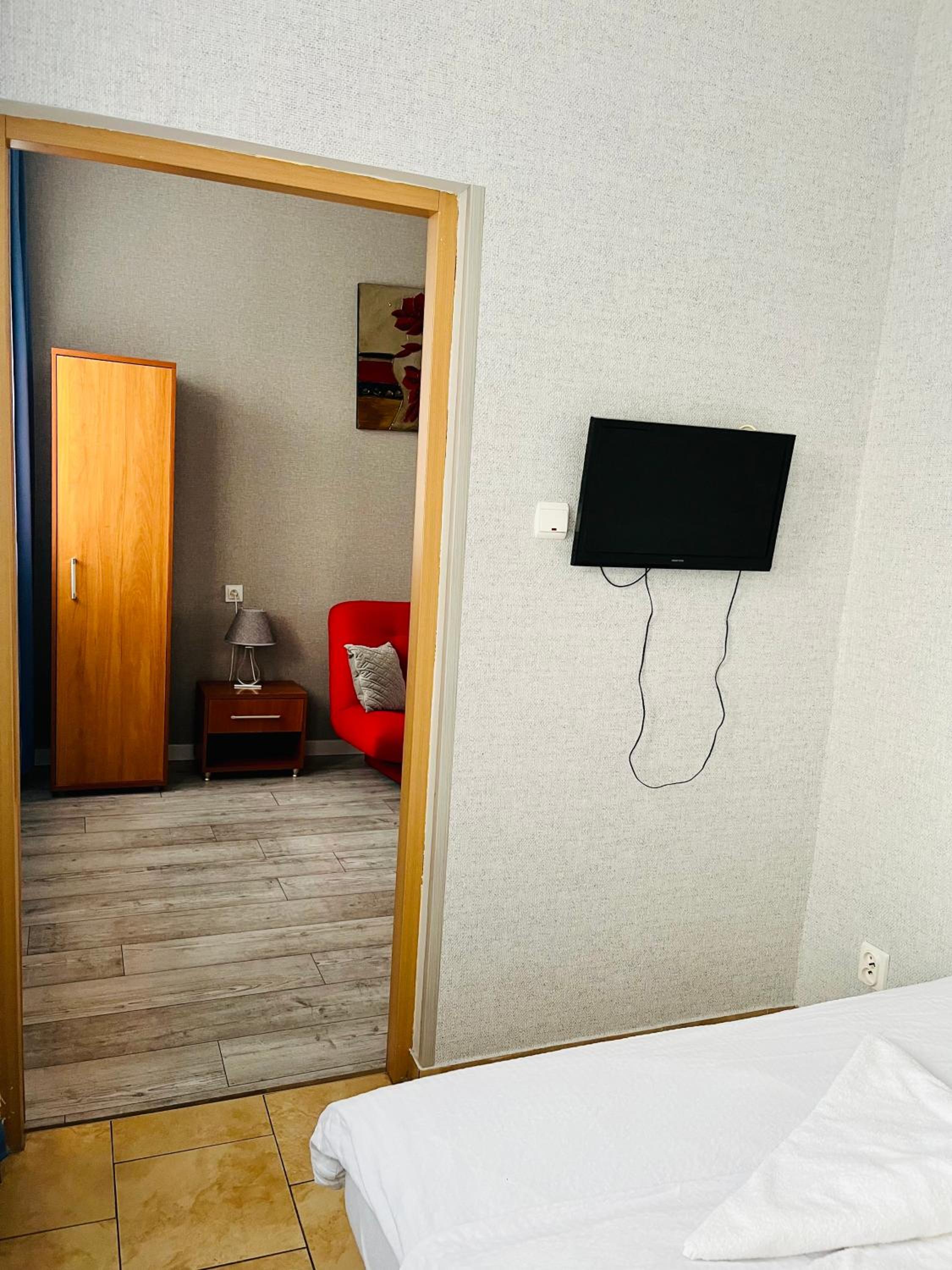 Apartment - Photo 3