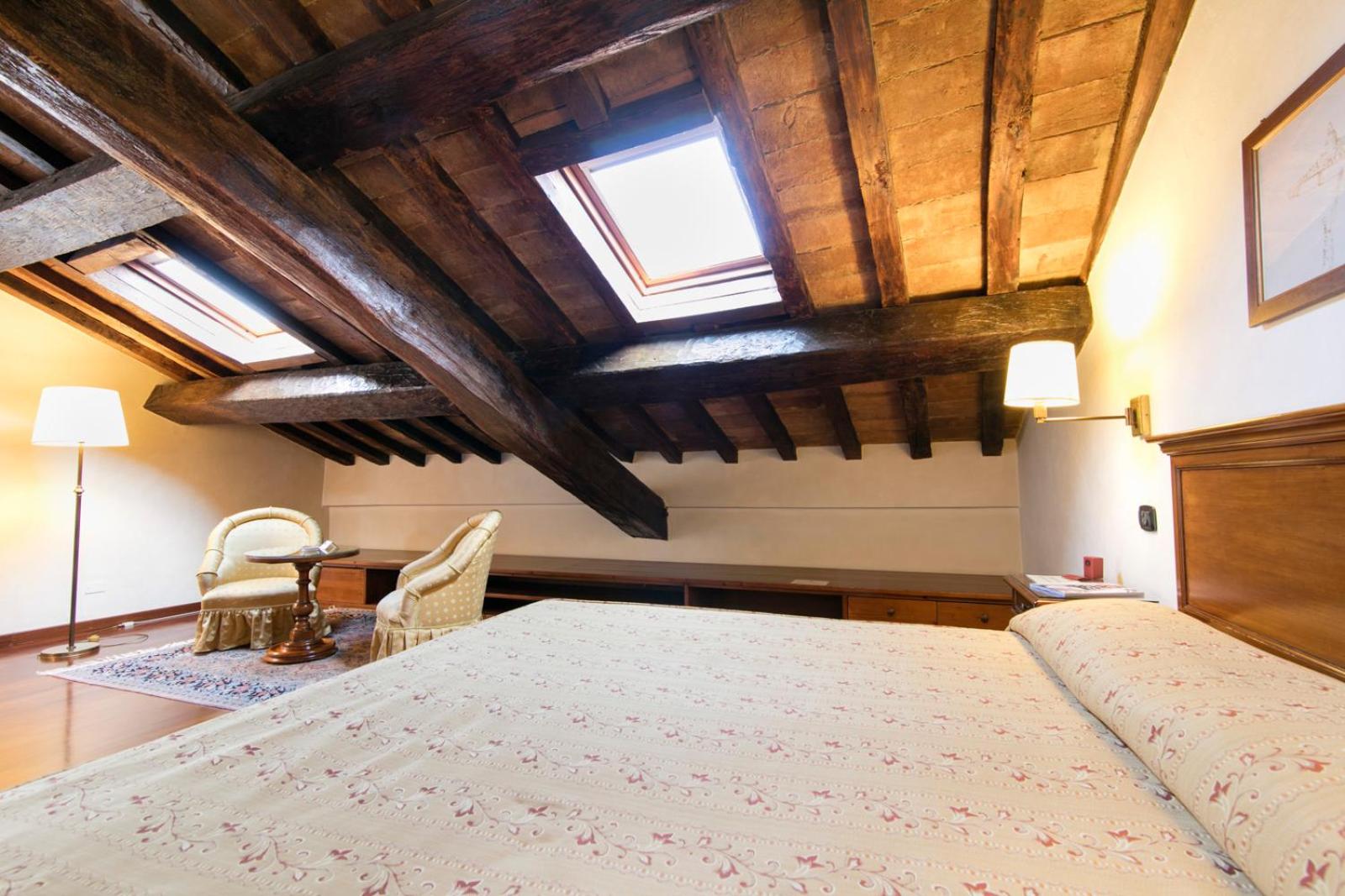 Deluxe Double Room photo 2