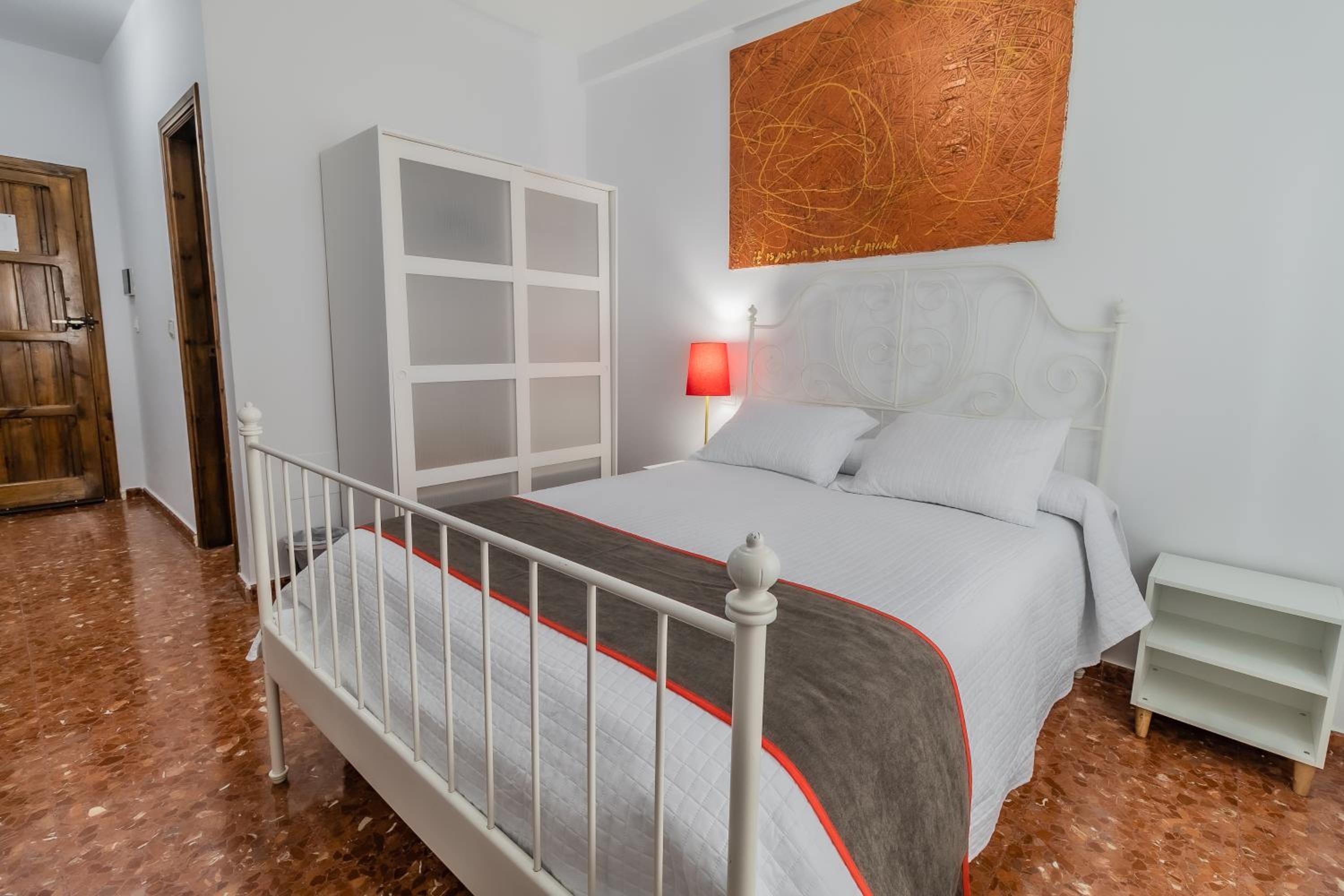 Double Room - Photo 1