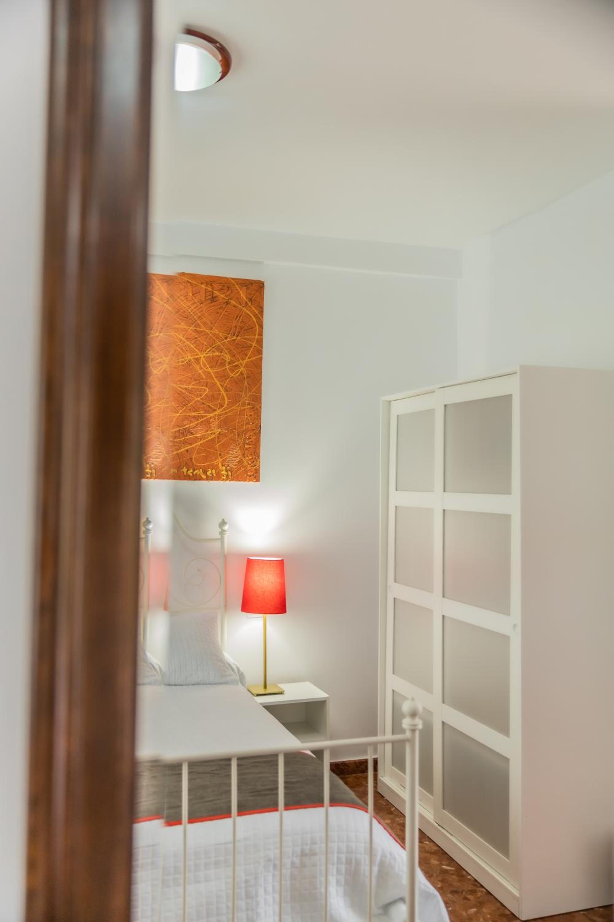 Double Room - Photo 5