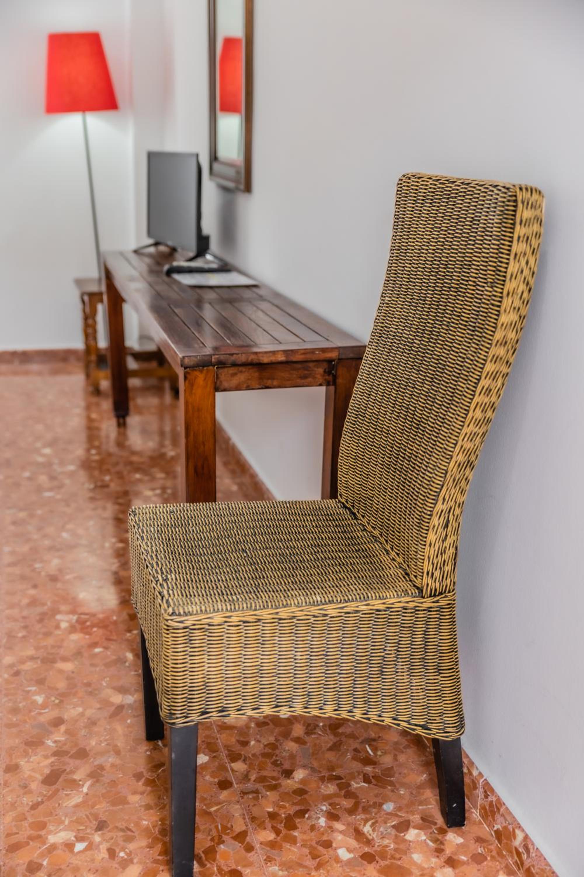 Double Room - Photo 6