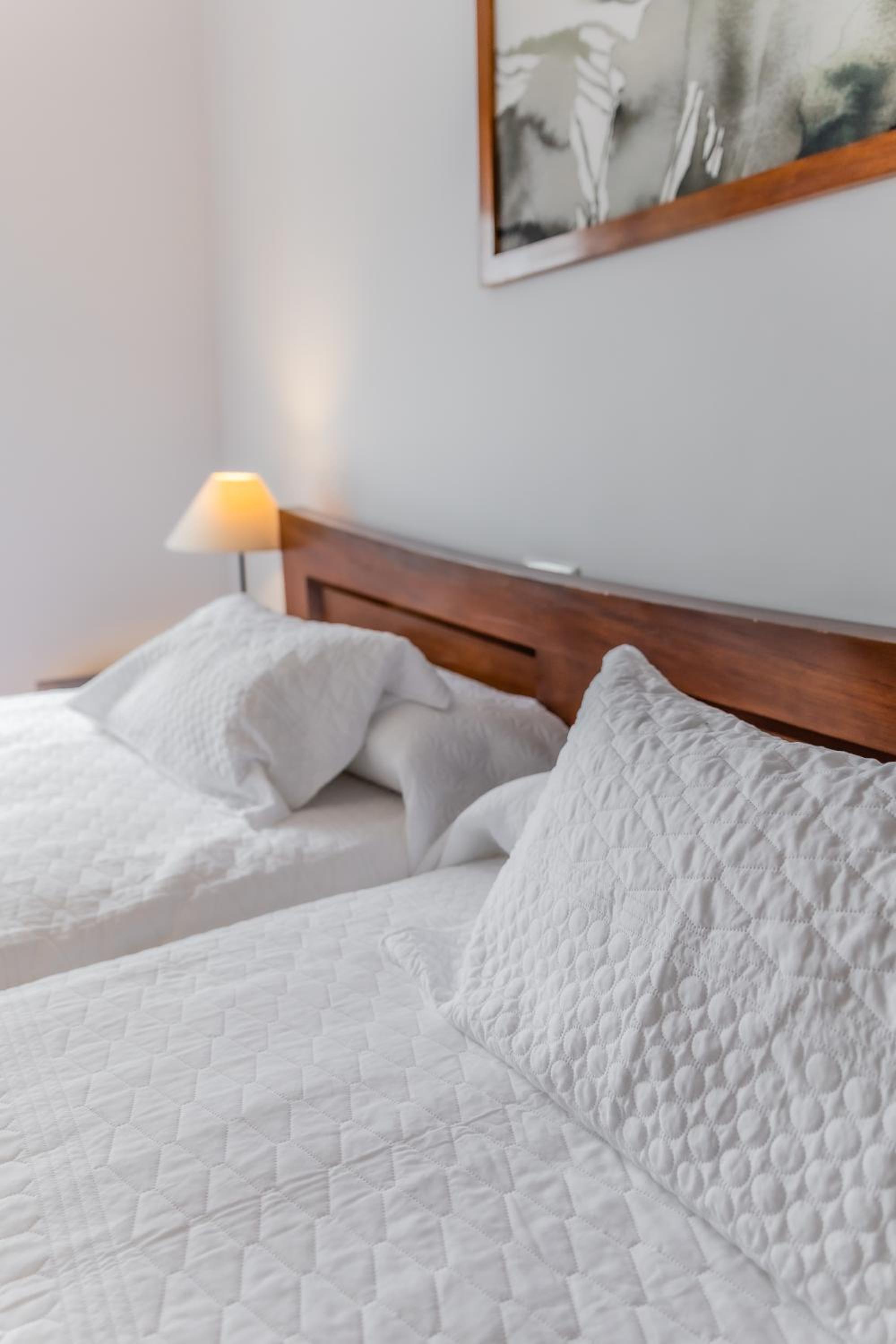 Twin Room - Photo 7