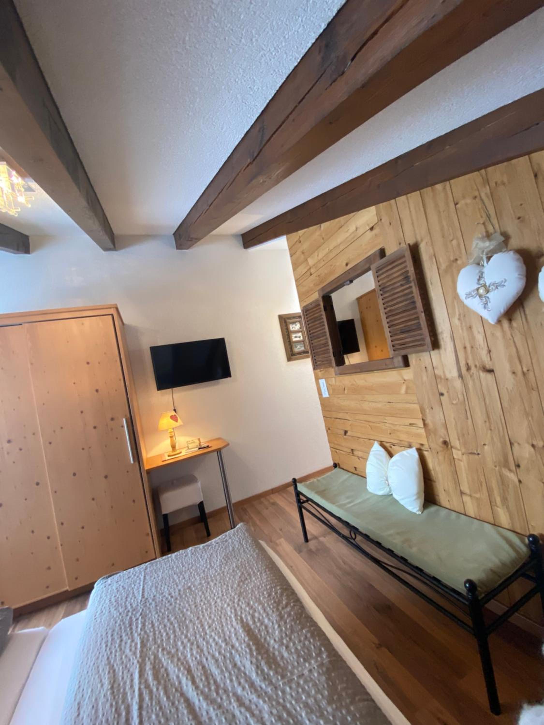 Junior Suite with Balcony photo 1