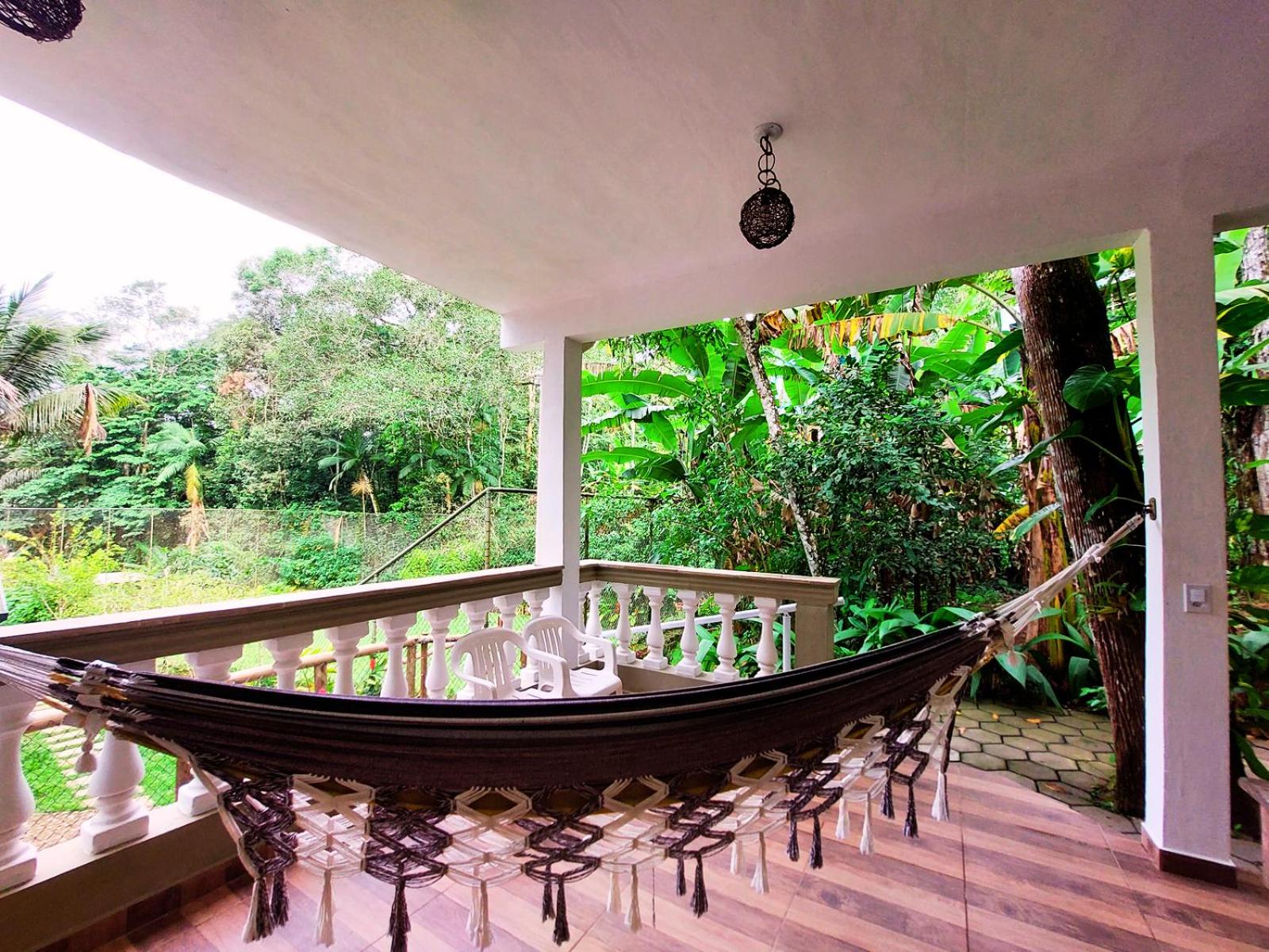 Suite with Balcony - Photo 30
