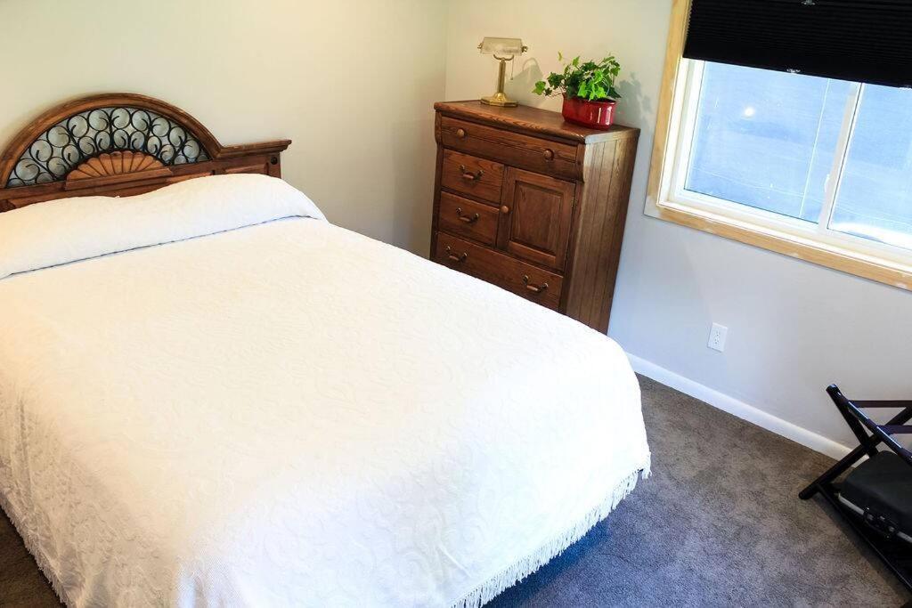 One-Bedroom House photo 1