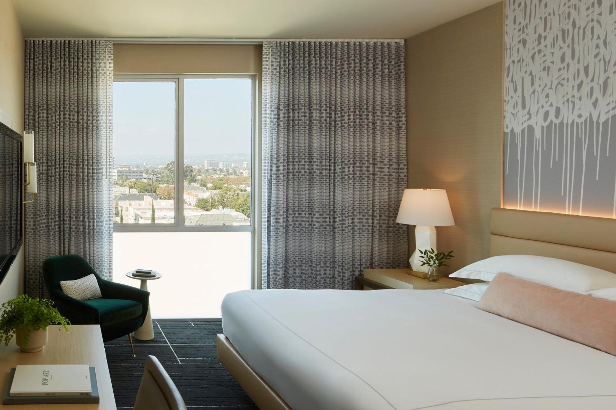 Santa Monica Suite