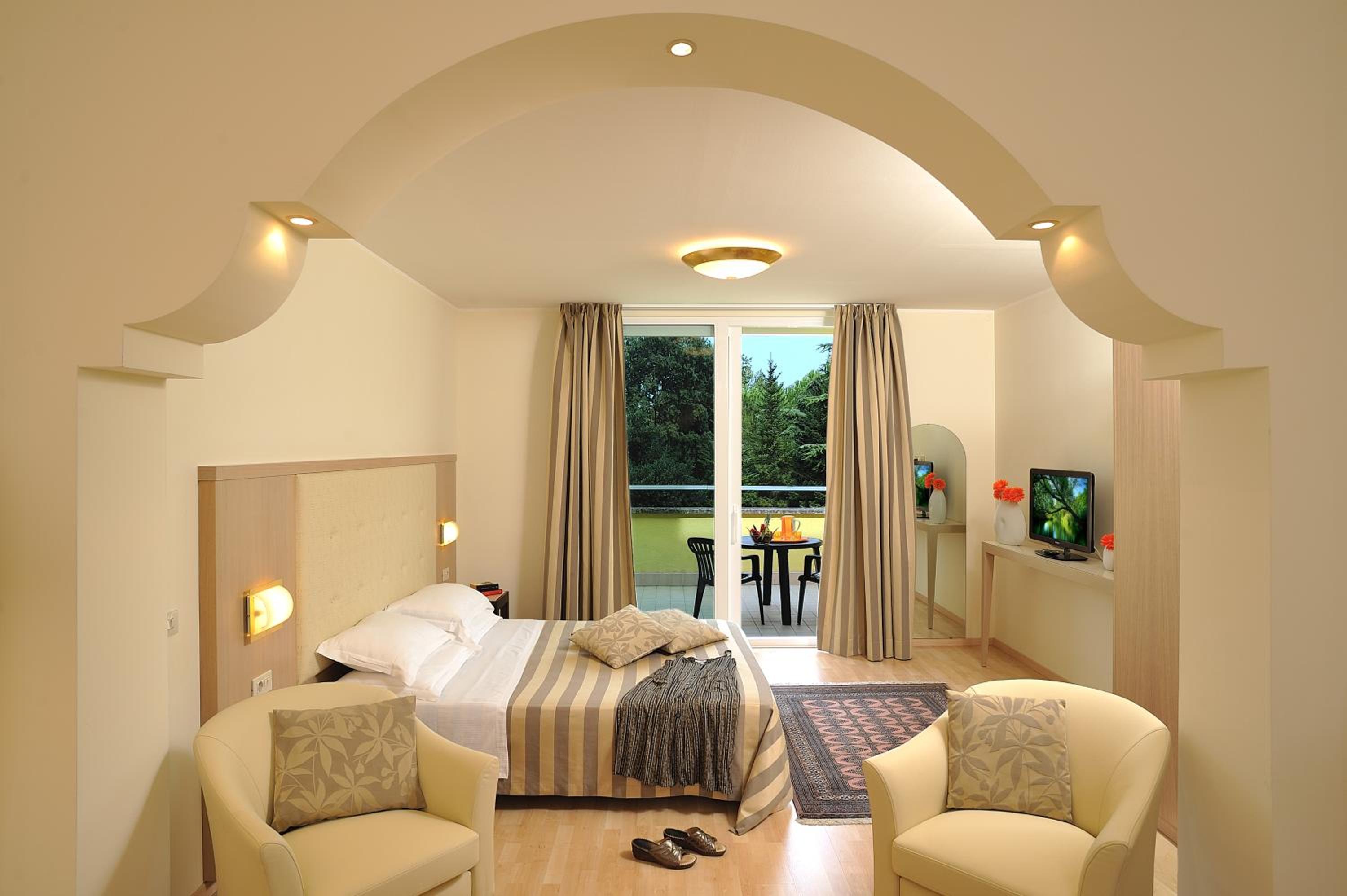 Suite - Photo 4