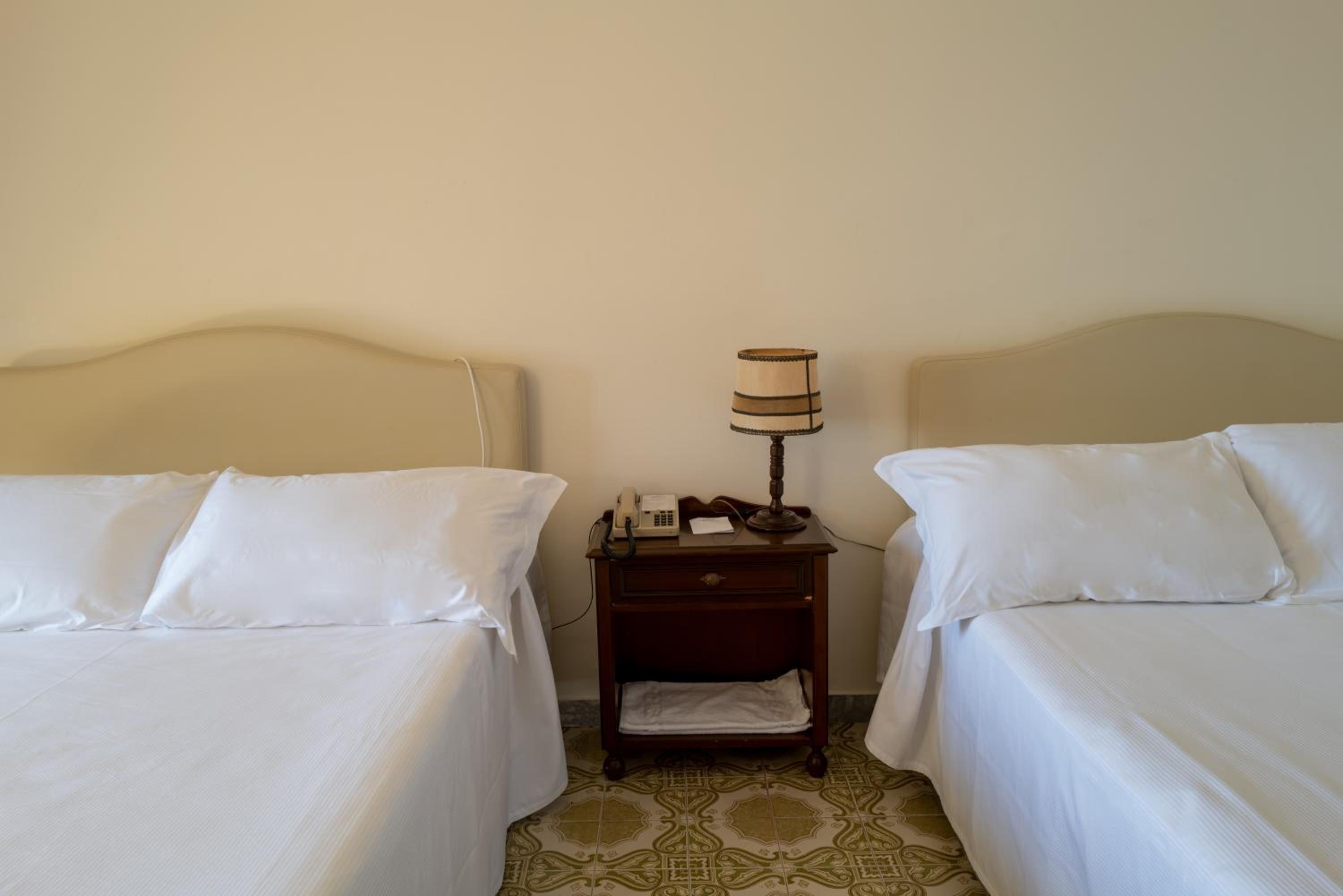 Triple Room with Sea View - Photo 7