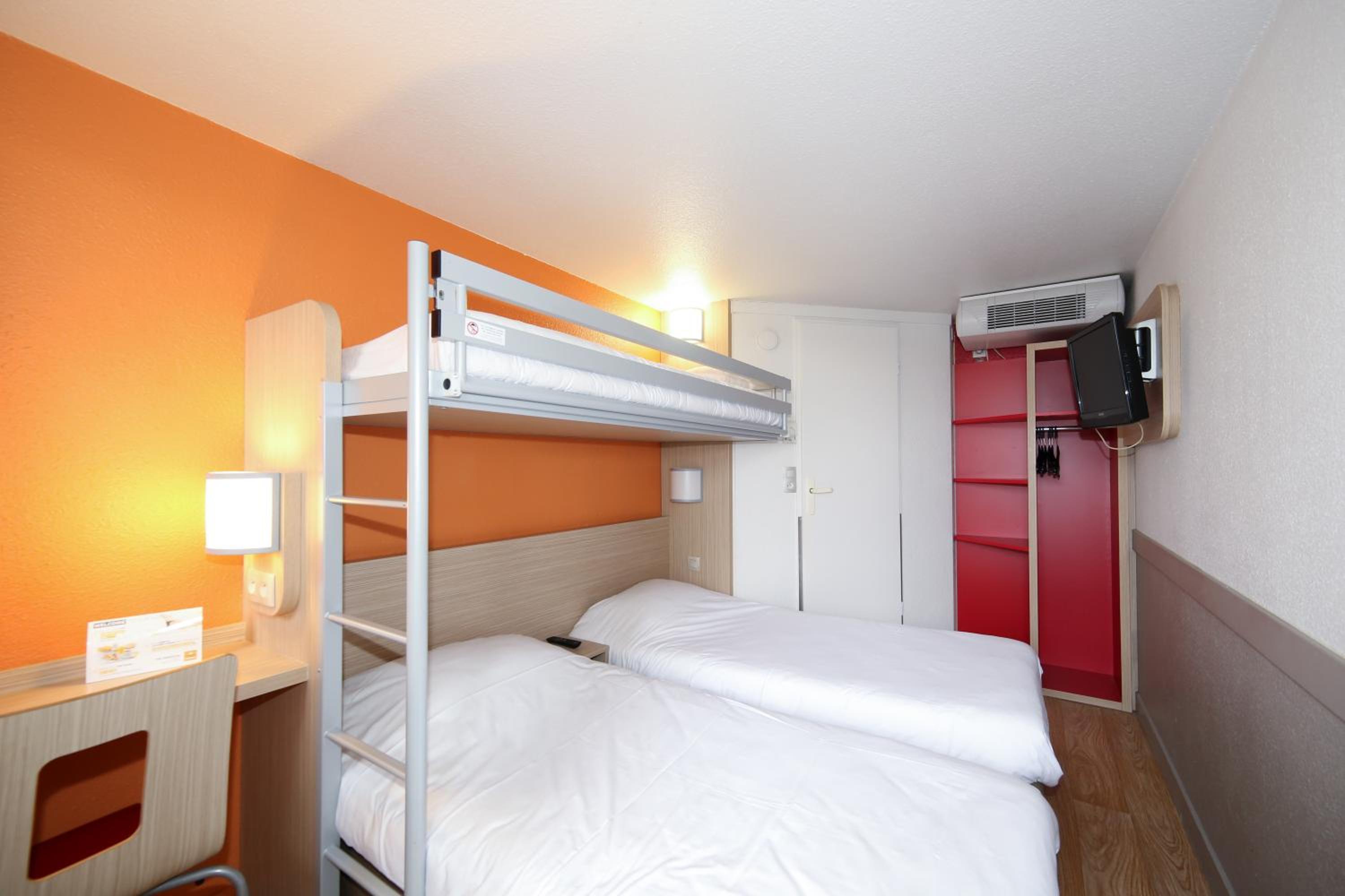 Triple Room - Photo 1