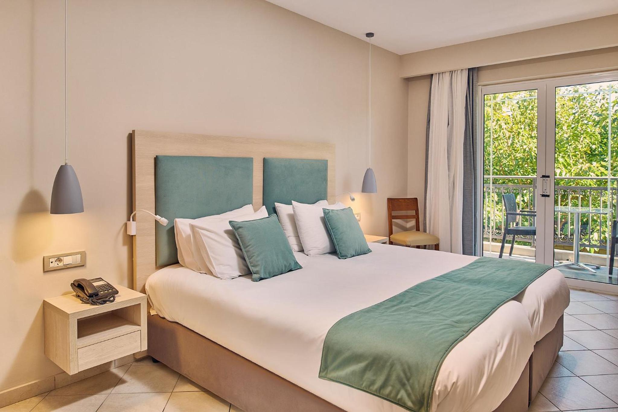 Upper Floor Room with Garden View photo 3