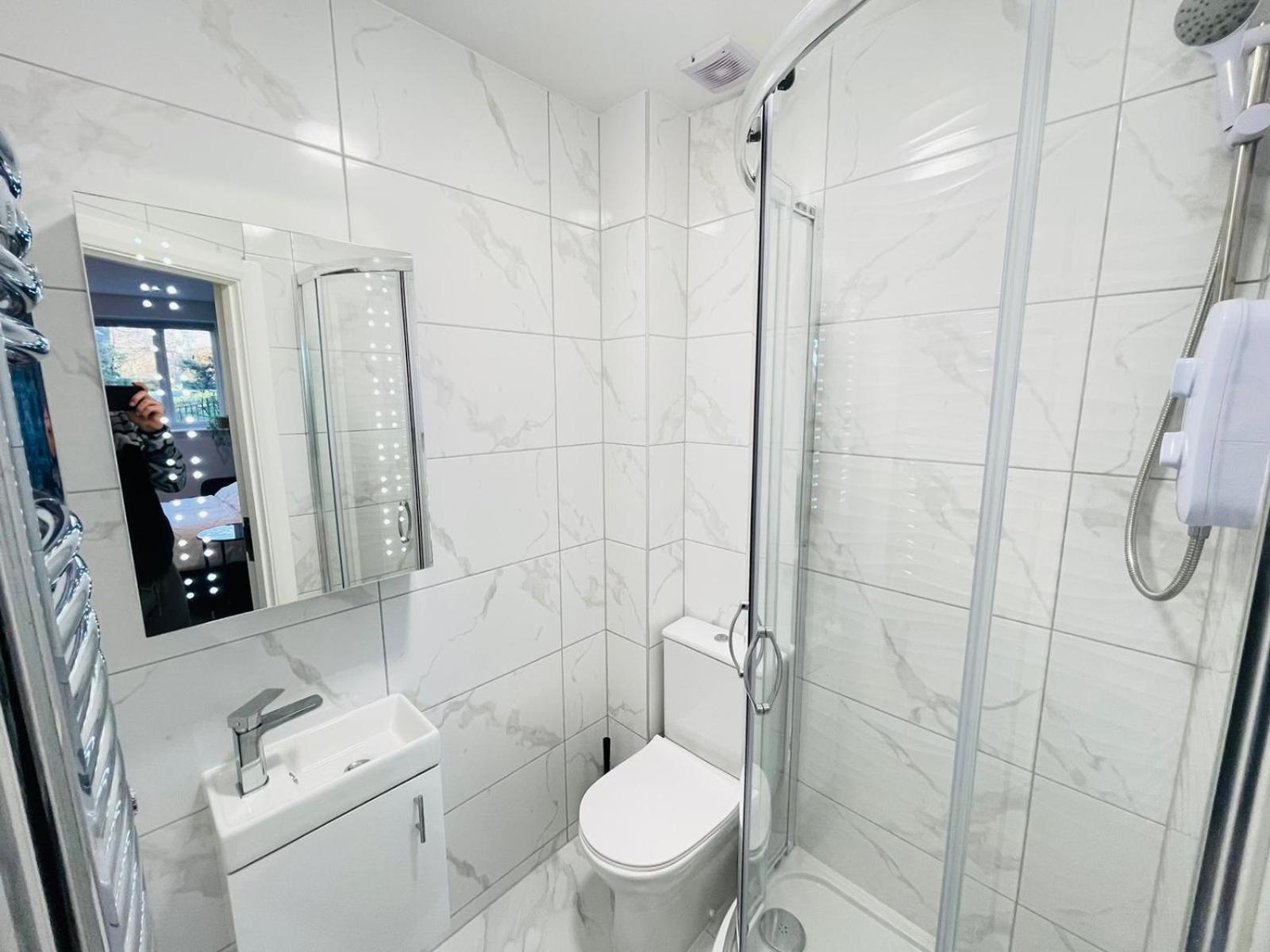 One-Bedroom Suite photo 3