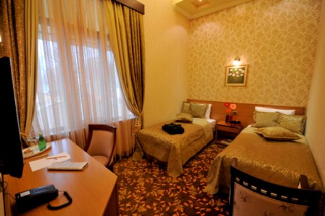 Standard Double or Twin Room photo 1