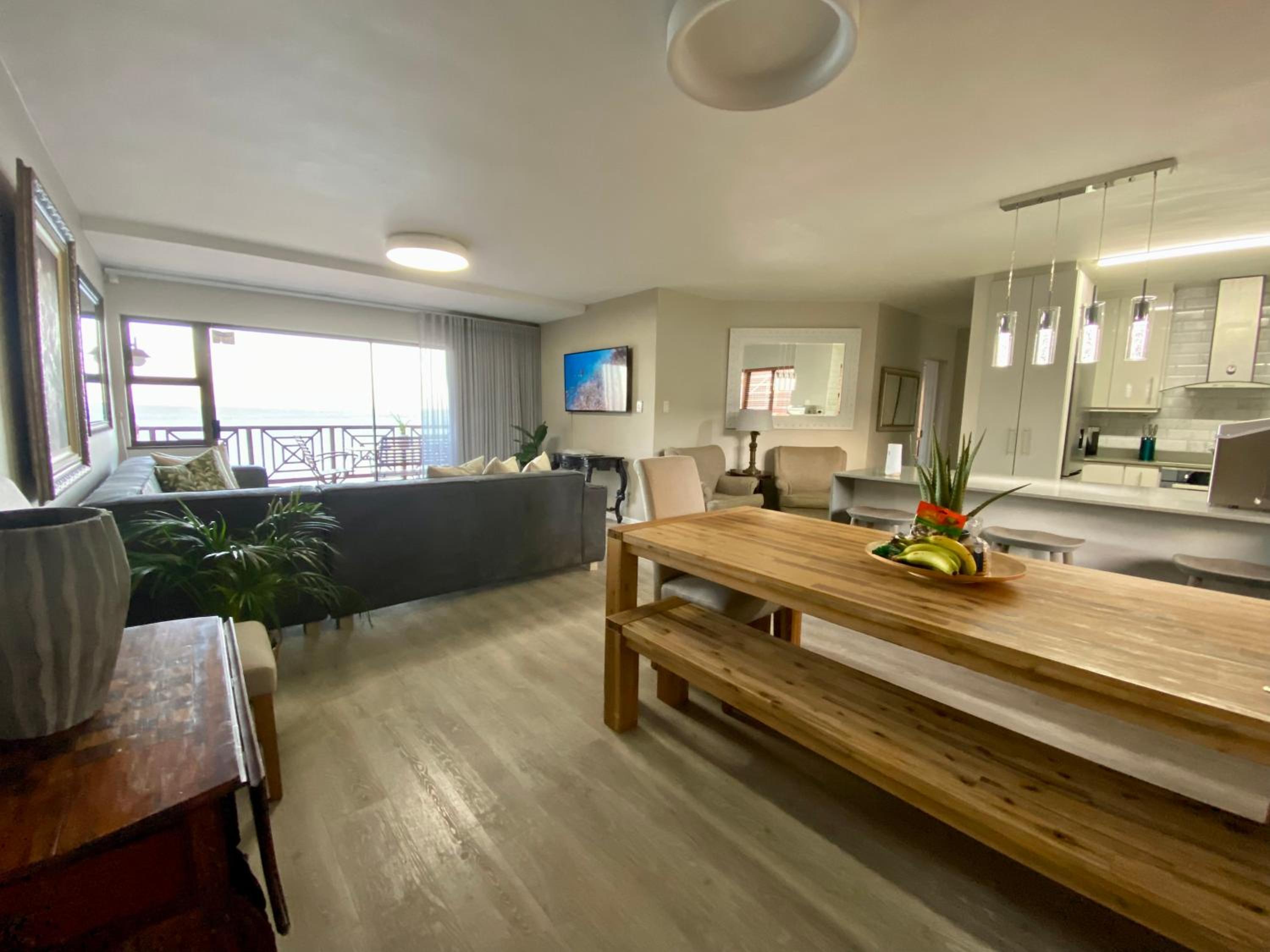Luxury Apartment - Photo 1