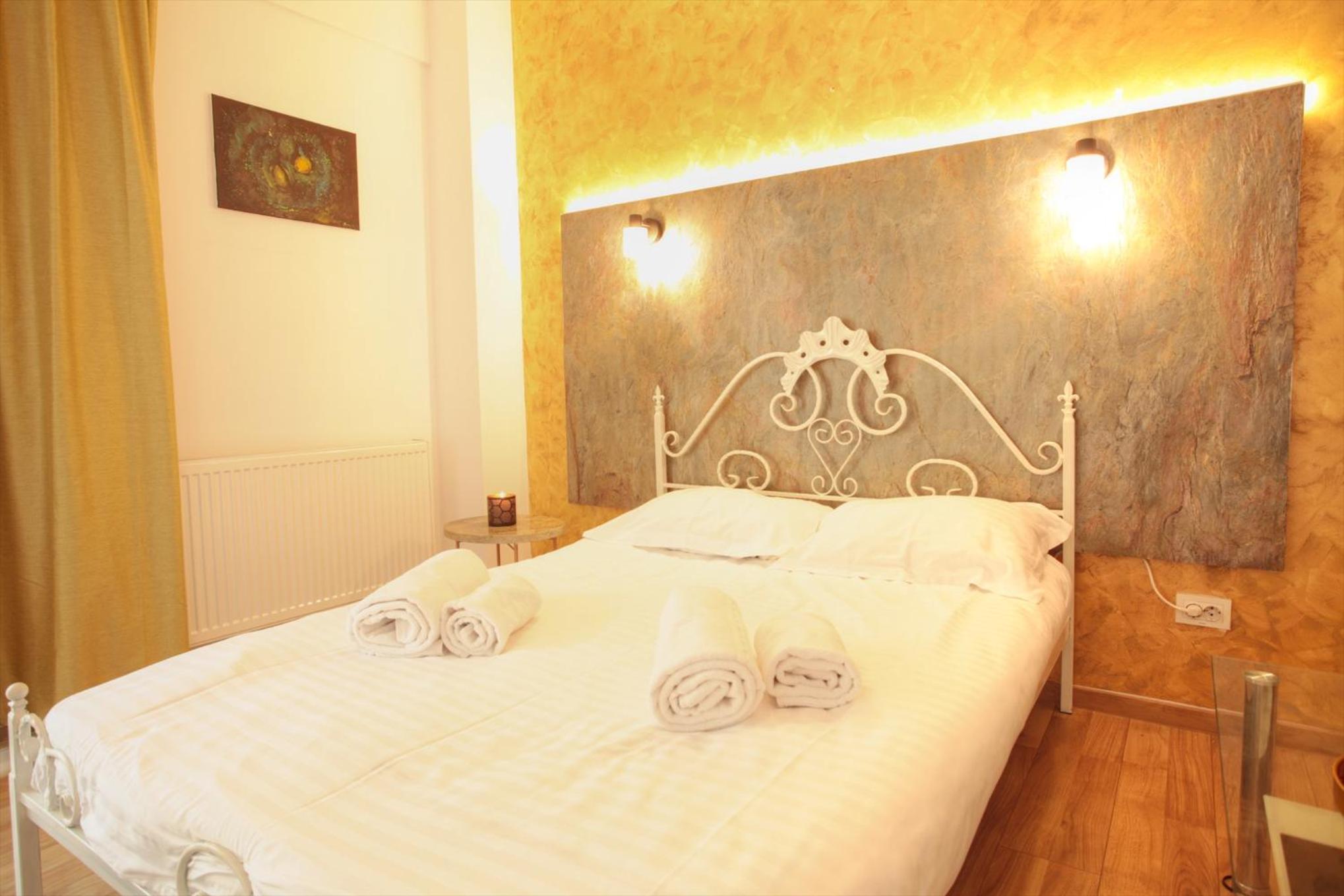 Two-Bedroom Apartment - Photo 10