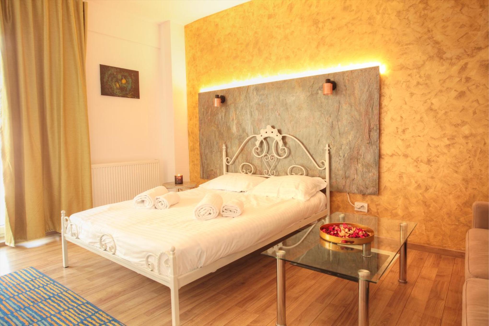 Two-Bedroom Apartment - Photo 1