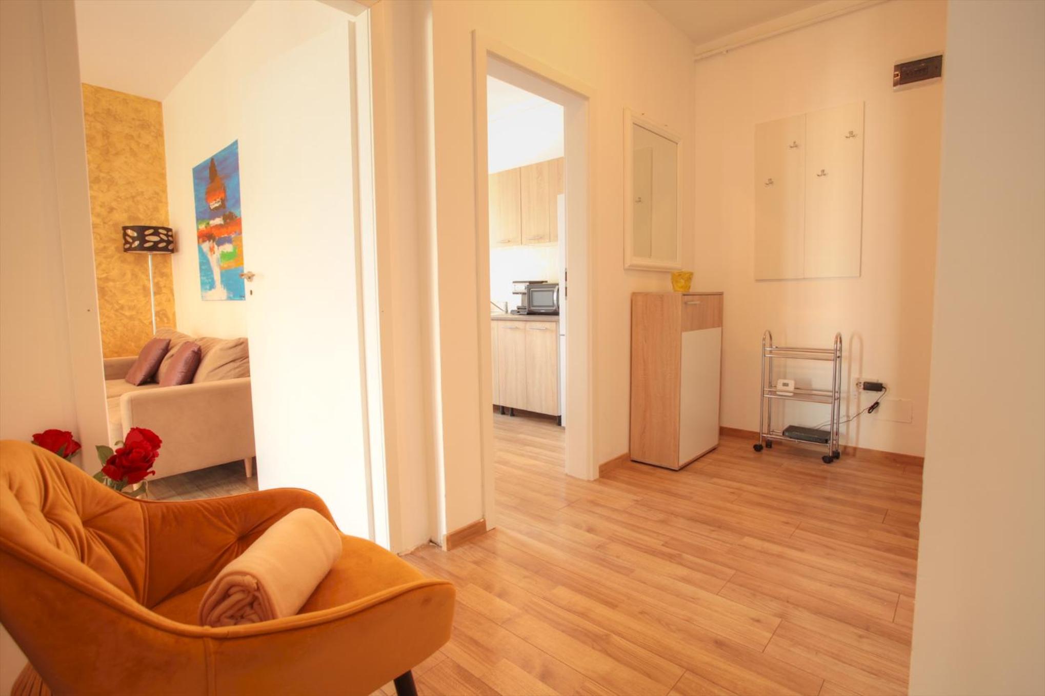 Two-Bedroom Apartment - Photo 15