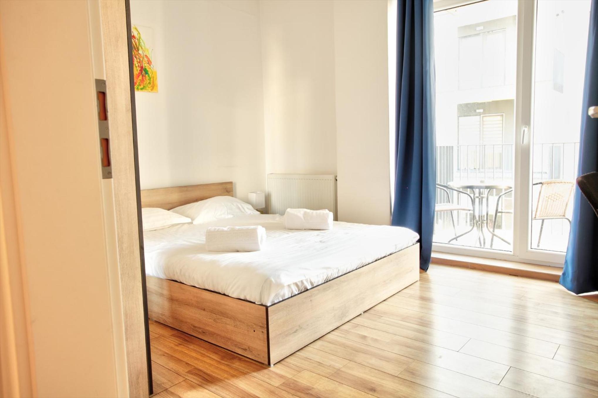 Two-Bedroom Apartment - Photo 19