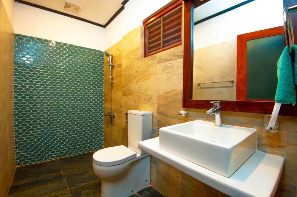 Double Room with Private Bathroom photo 3