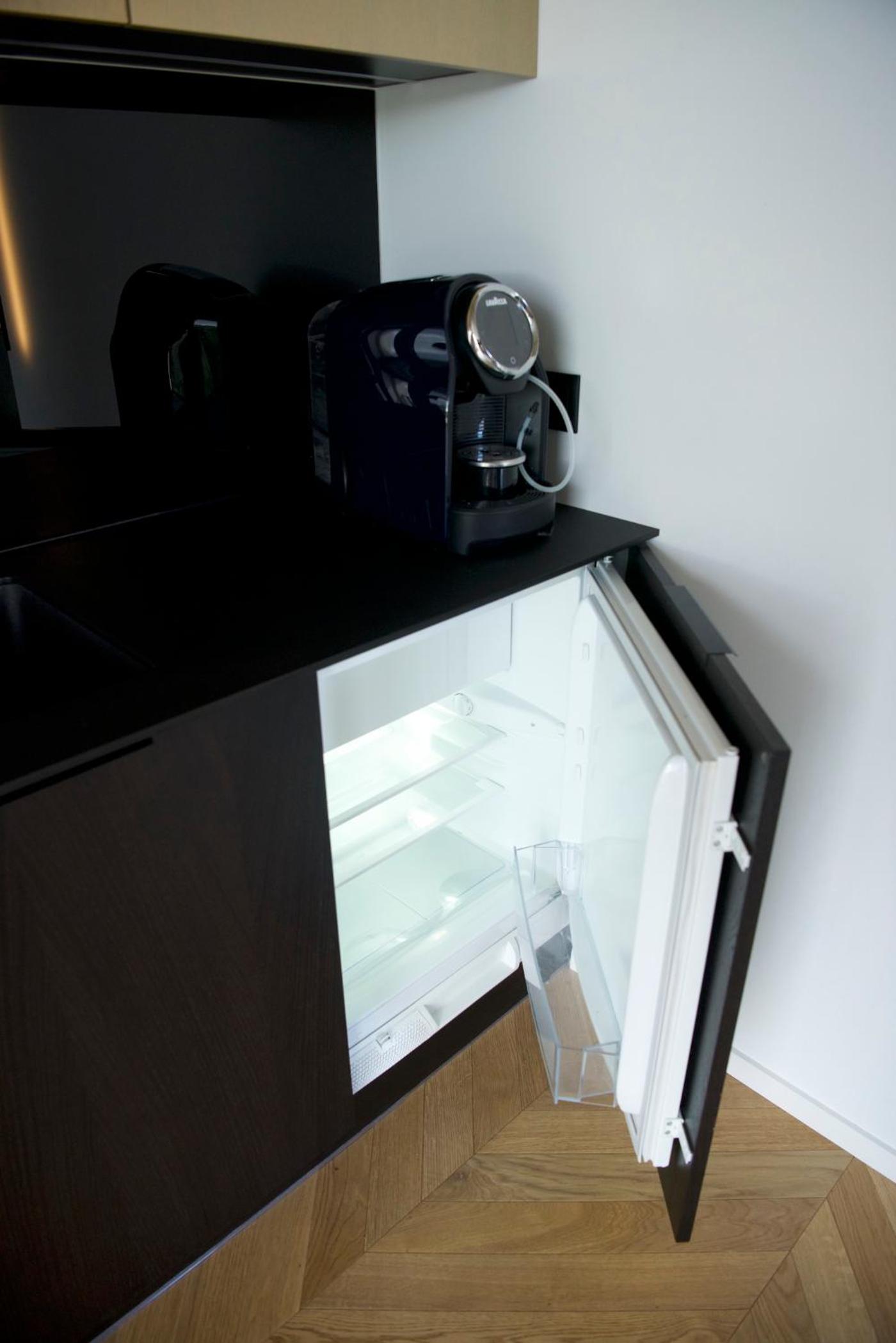 One-Bedroom Apartment - Photo 13