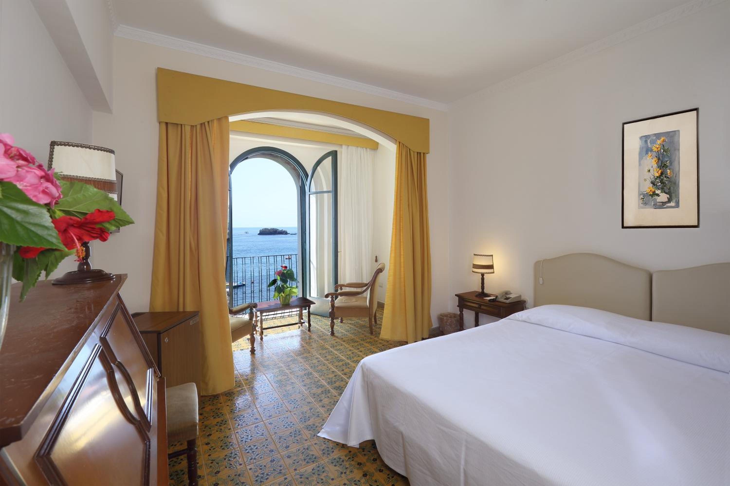 Comfort Double or Twin Room with Sea View - Photo 1