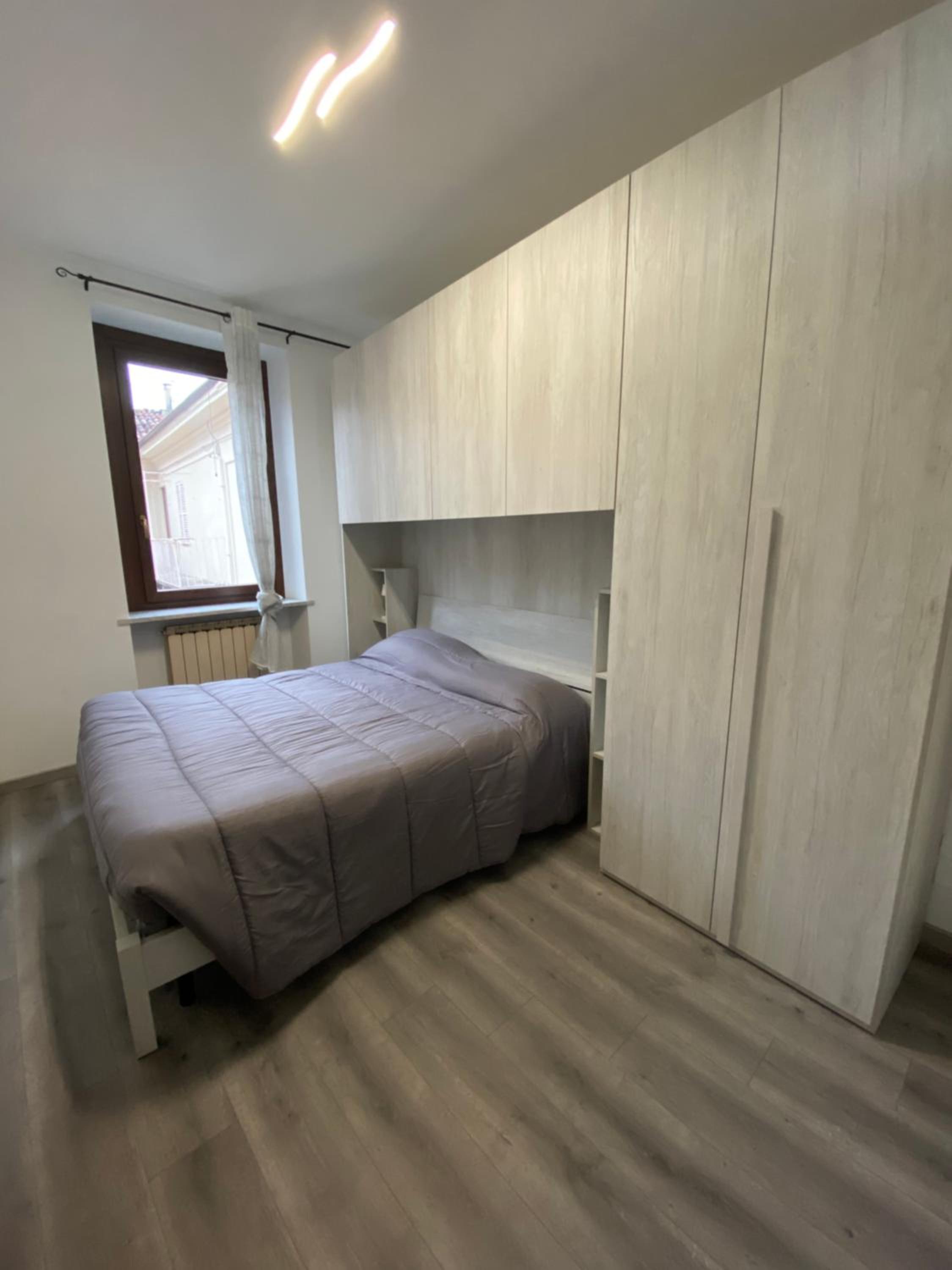One-Bedroom Apartment - Photo 21