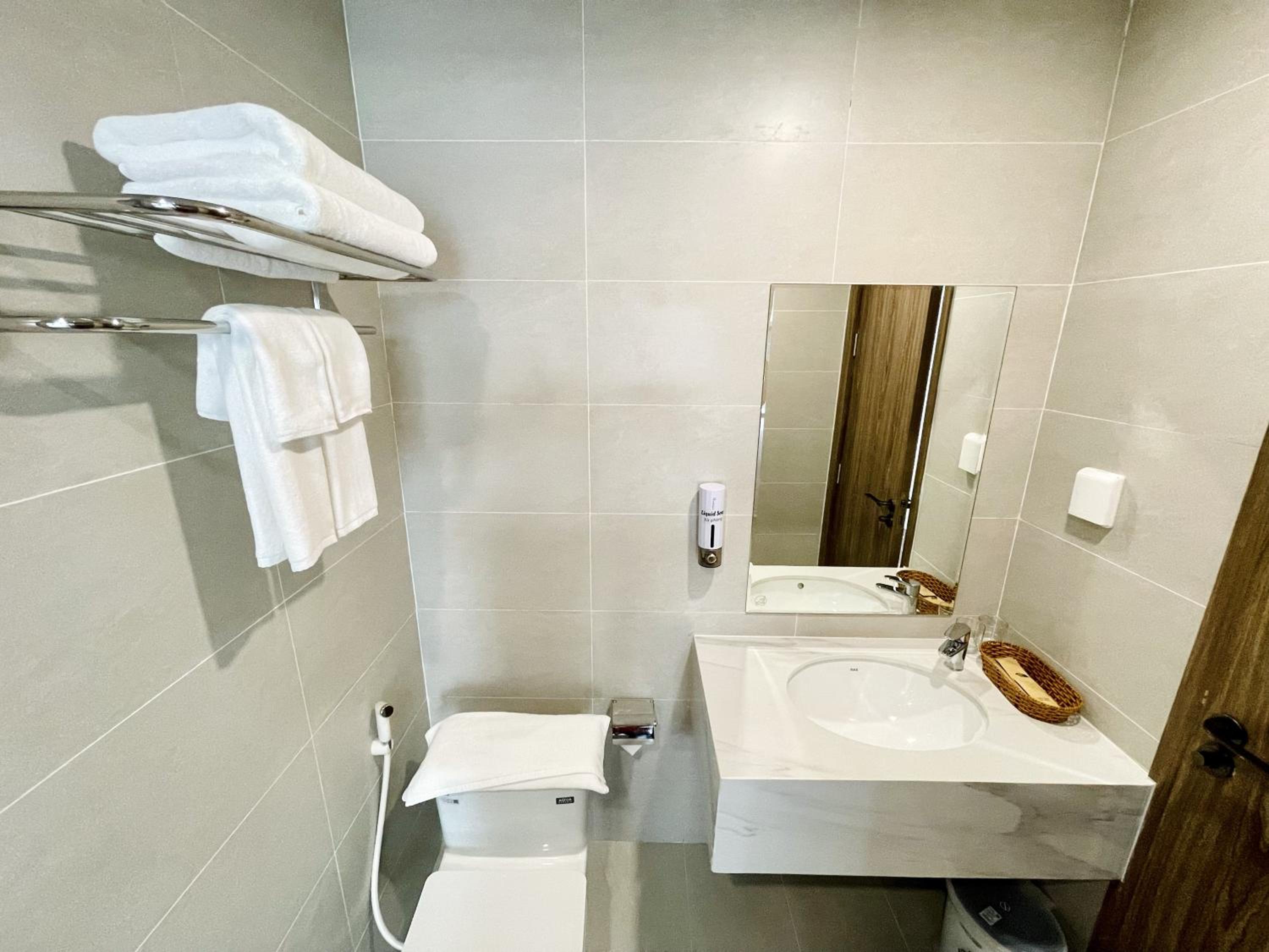 Deluxe Double or Twin Room photo 3