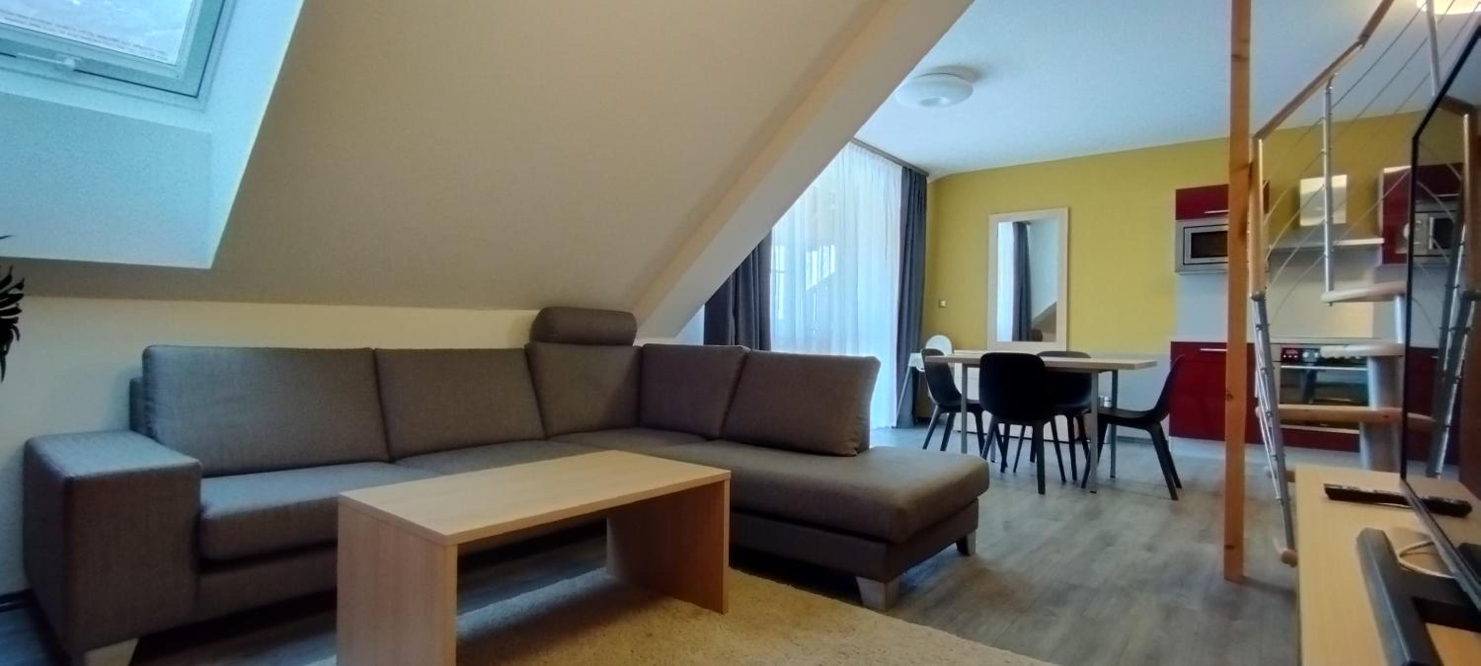 Premium Apartment with Lake View photo 2