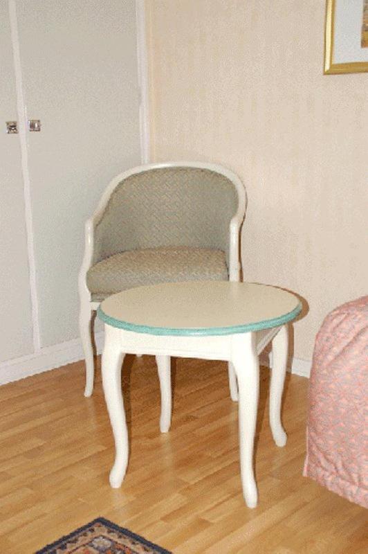 Single Room with Shared Bathroom photo 1