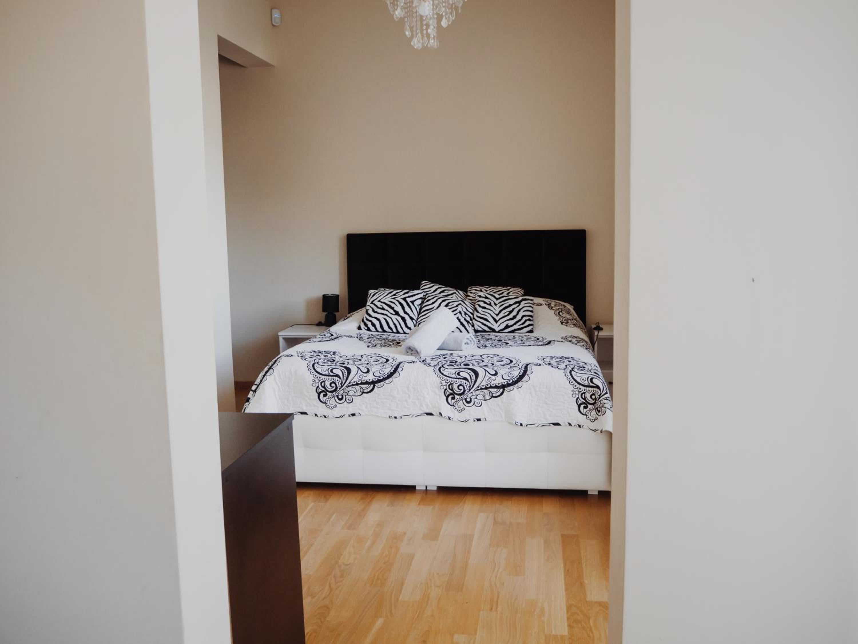 Quadruple Room - Photo 1