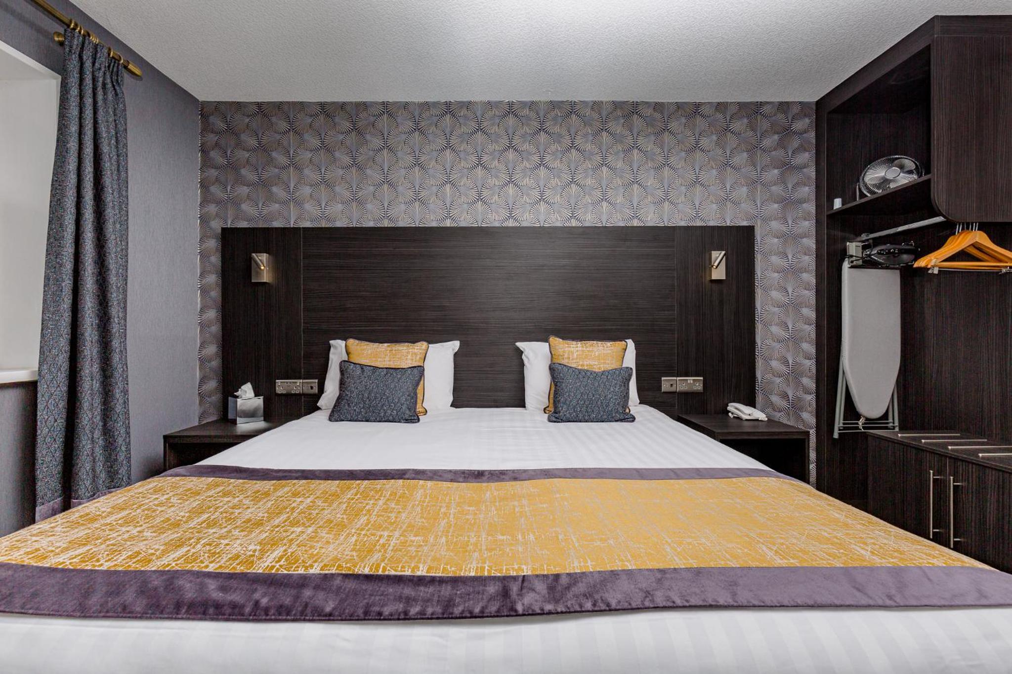 Classic King Room