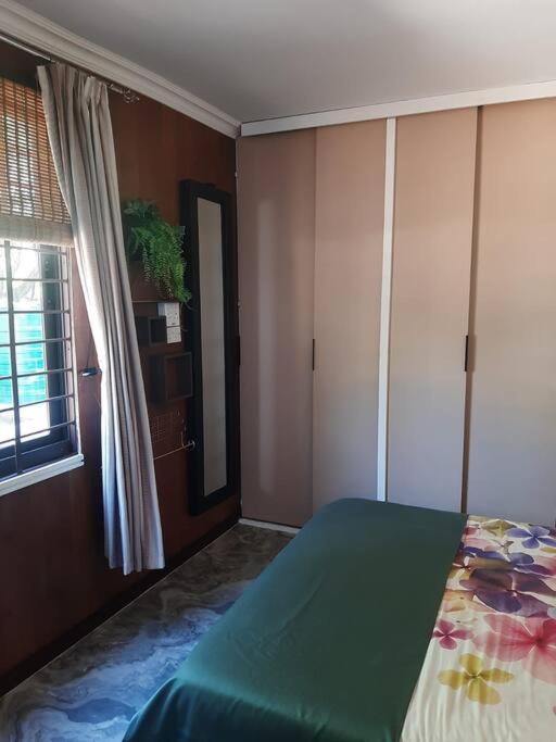 Four-Bedroom House photo 1