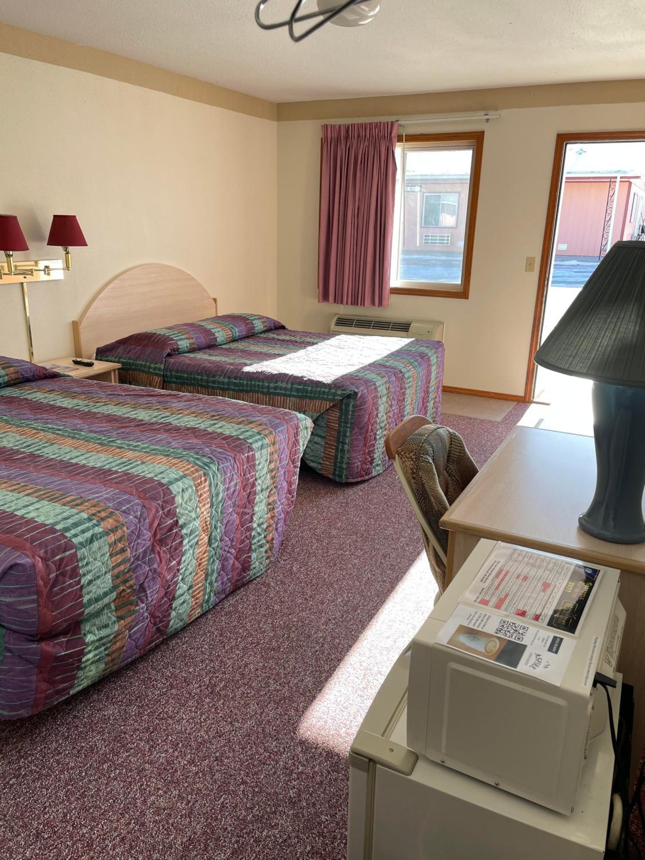 Budget Double Room - Photo 1