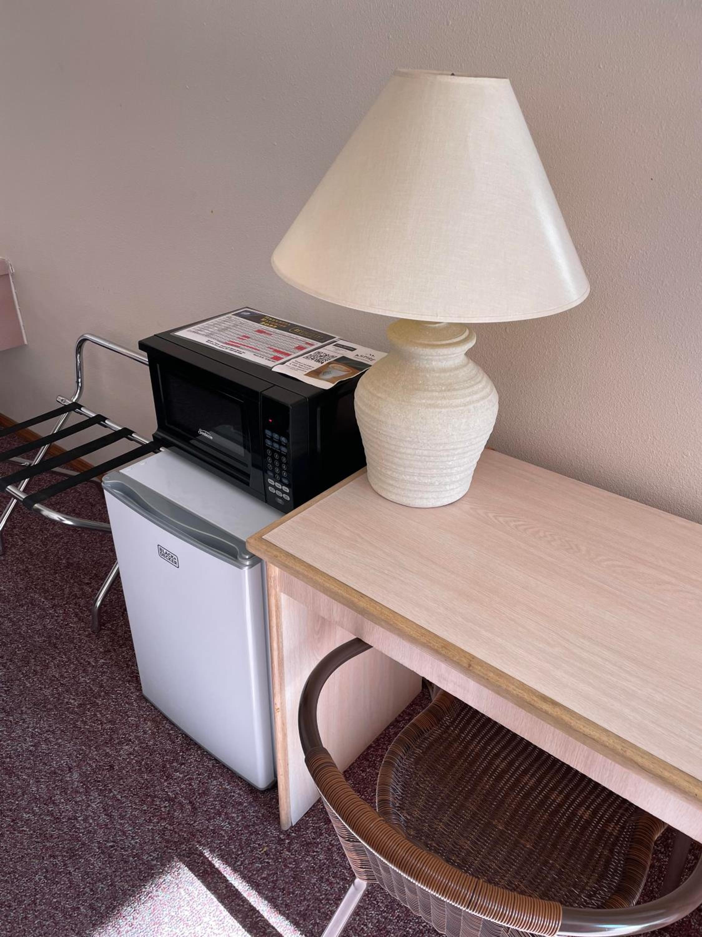 Budget Double Room - Photo 3