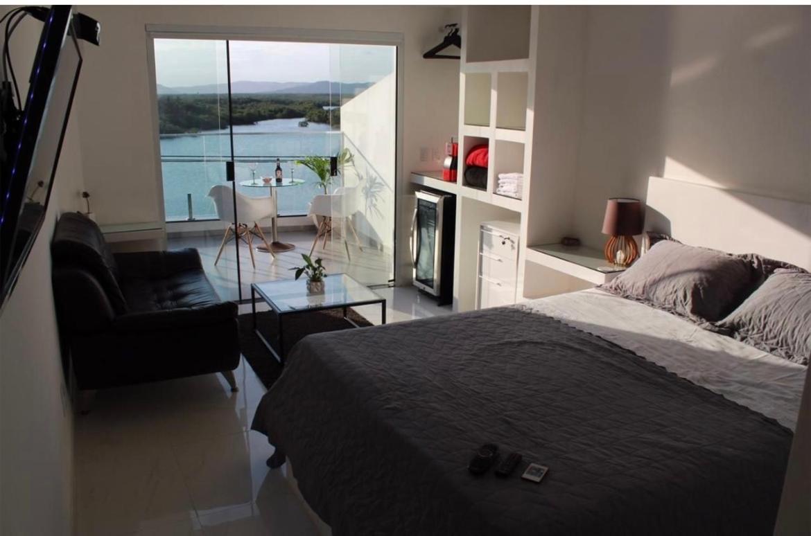 Deluxe Suite with Sea View