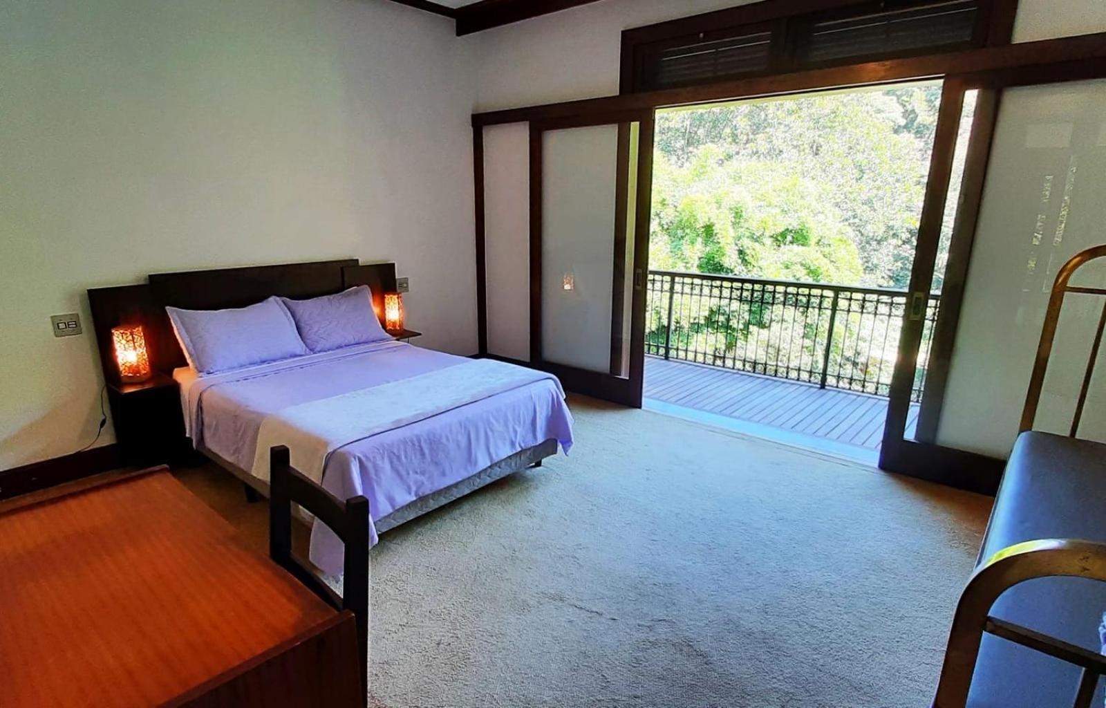 Suite with Mountain View - Photo 6