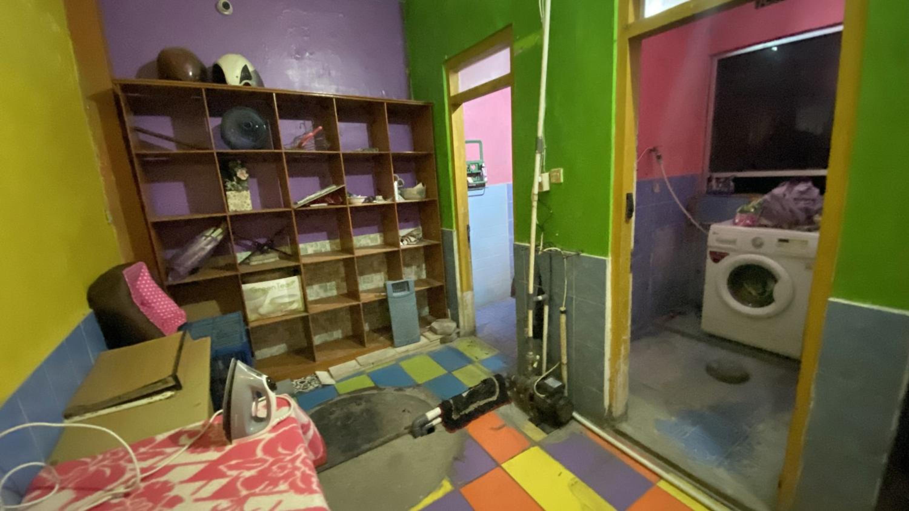 Economy Quadruple Room with Shared Bathroom photo 2
