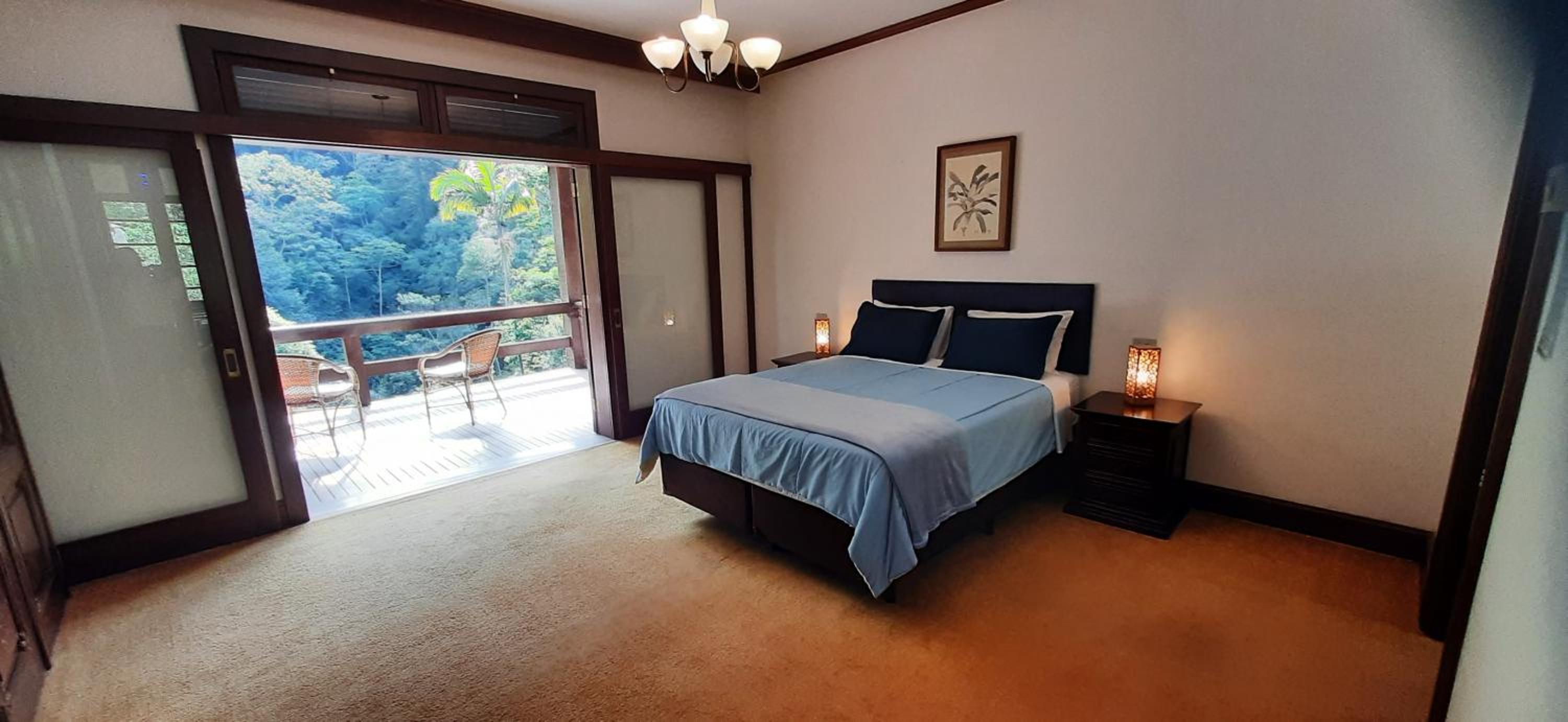 Deluxe Suite - Photo 1