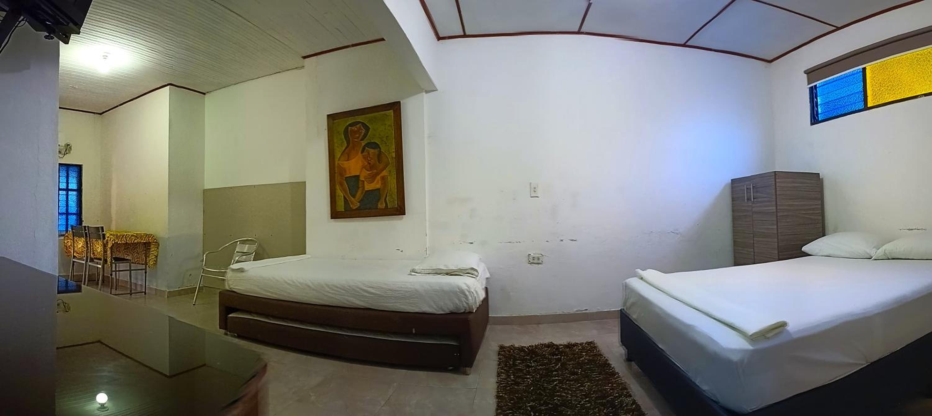 Family Room With Private Bathroom photo 2