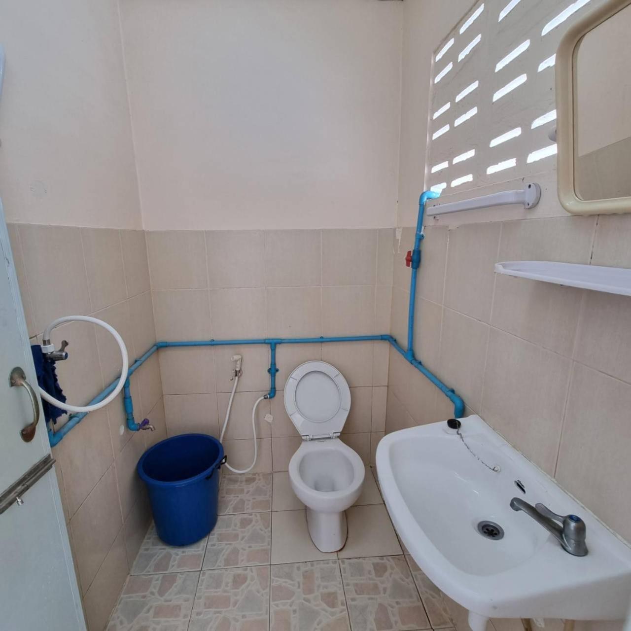 Budget Single Room photo 3