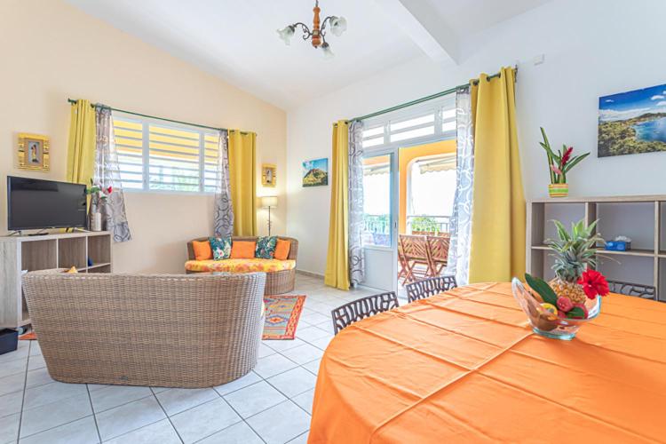 Apartment with Sea View photo 1