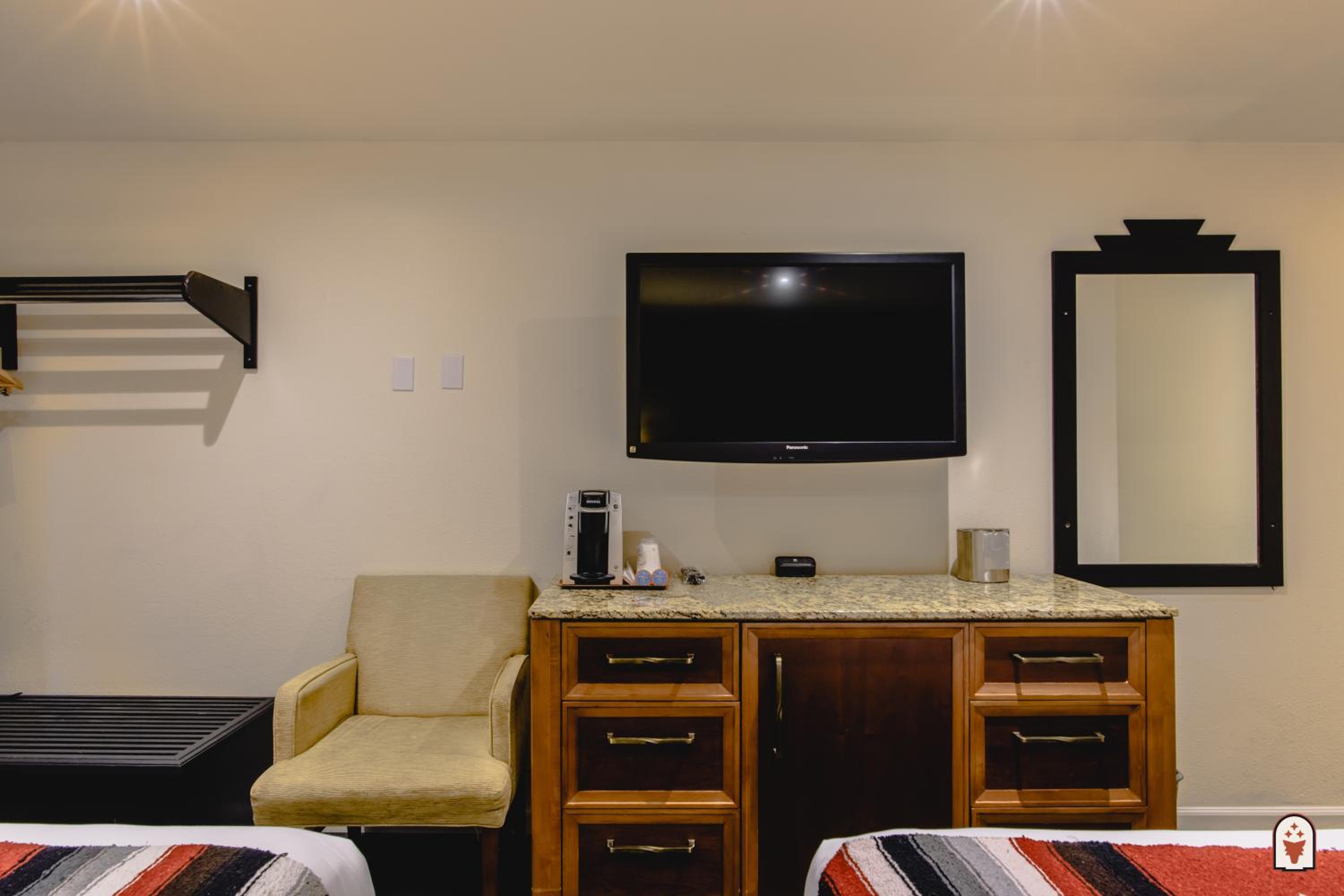 Double Room - Disability Access - Photo 6
