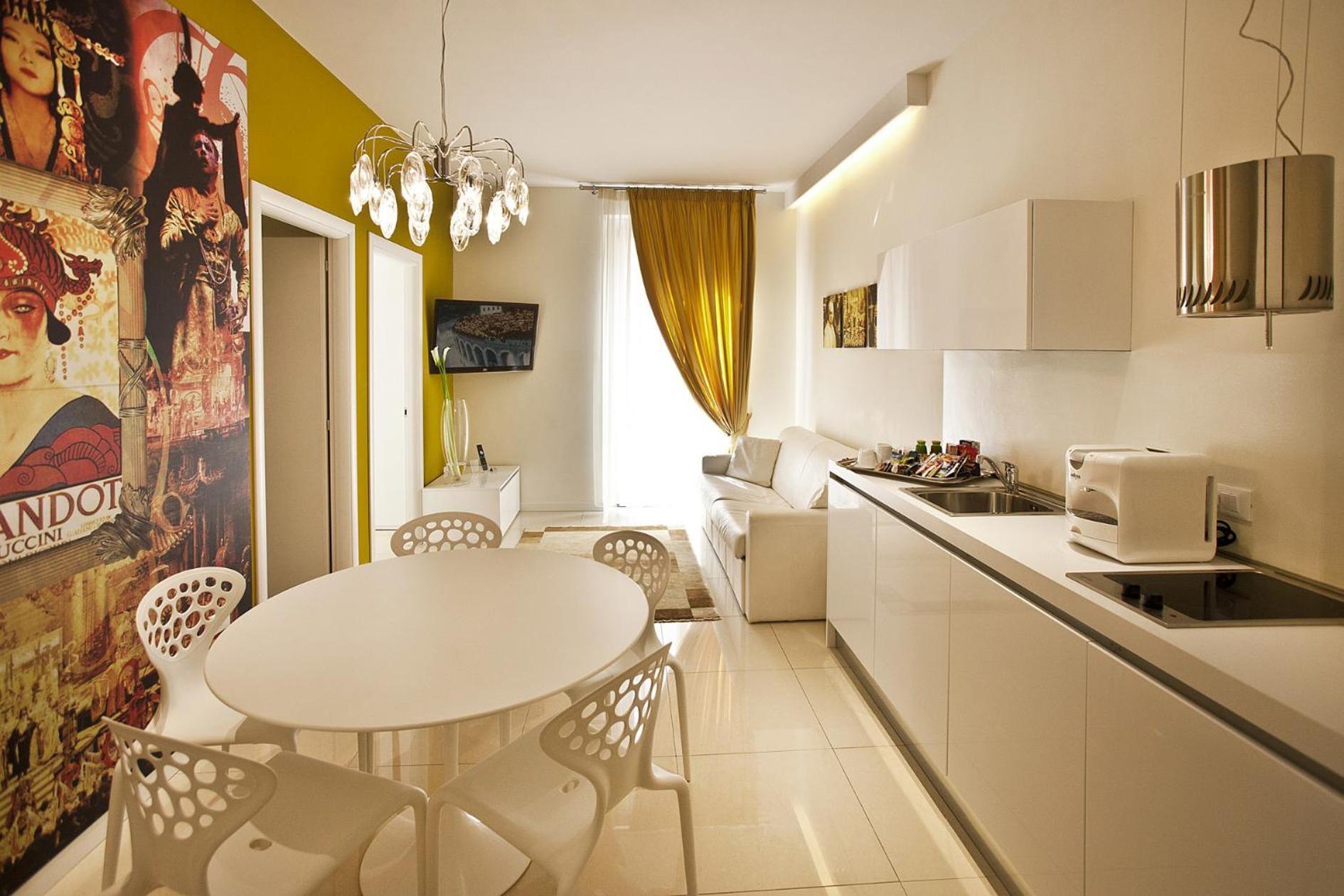 Two-Bedroom Apartment - Photo 21