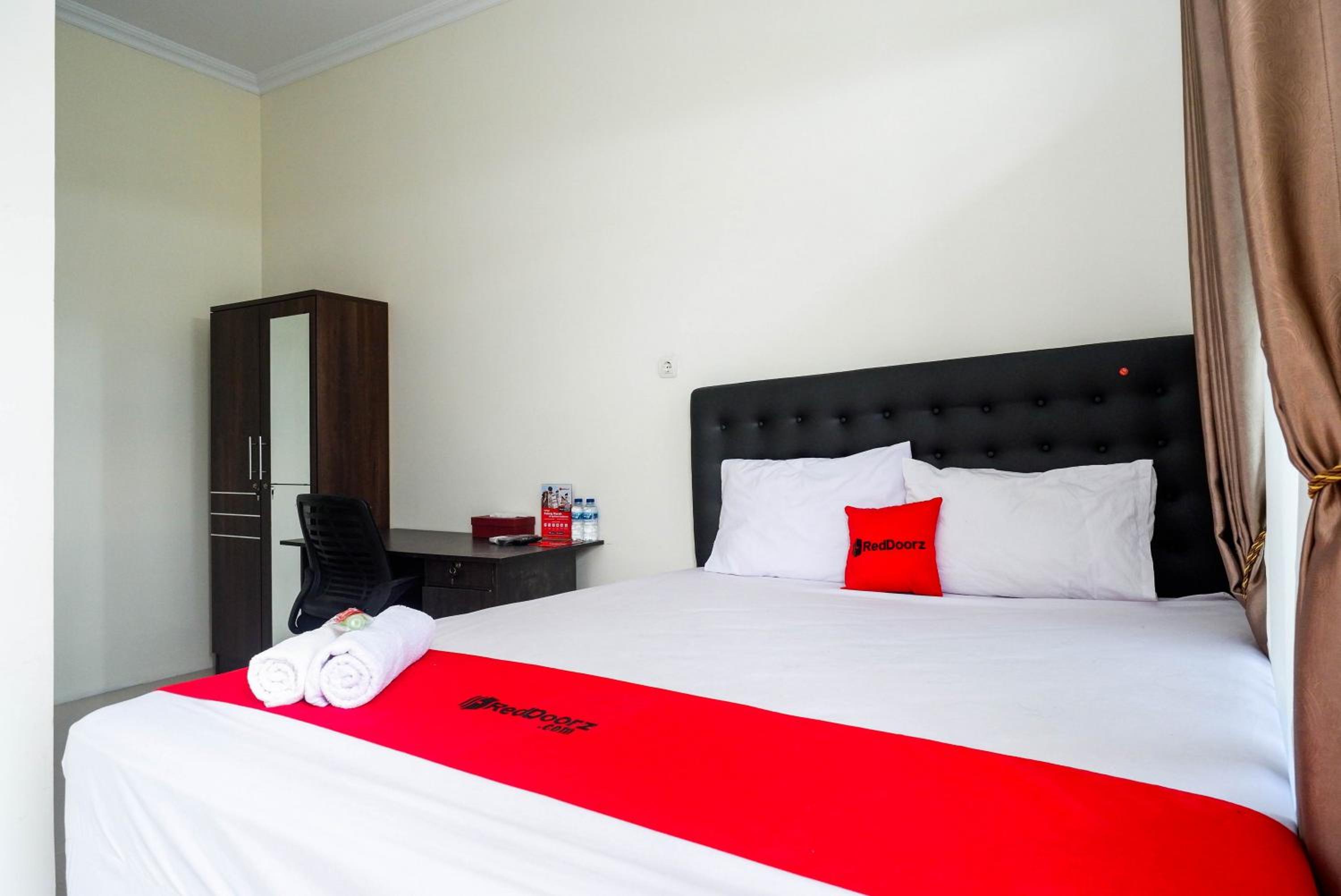 Standard Double Room photo 3