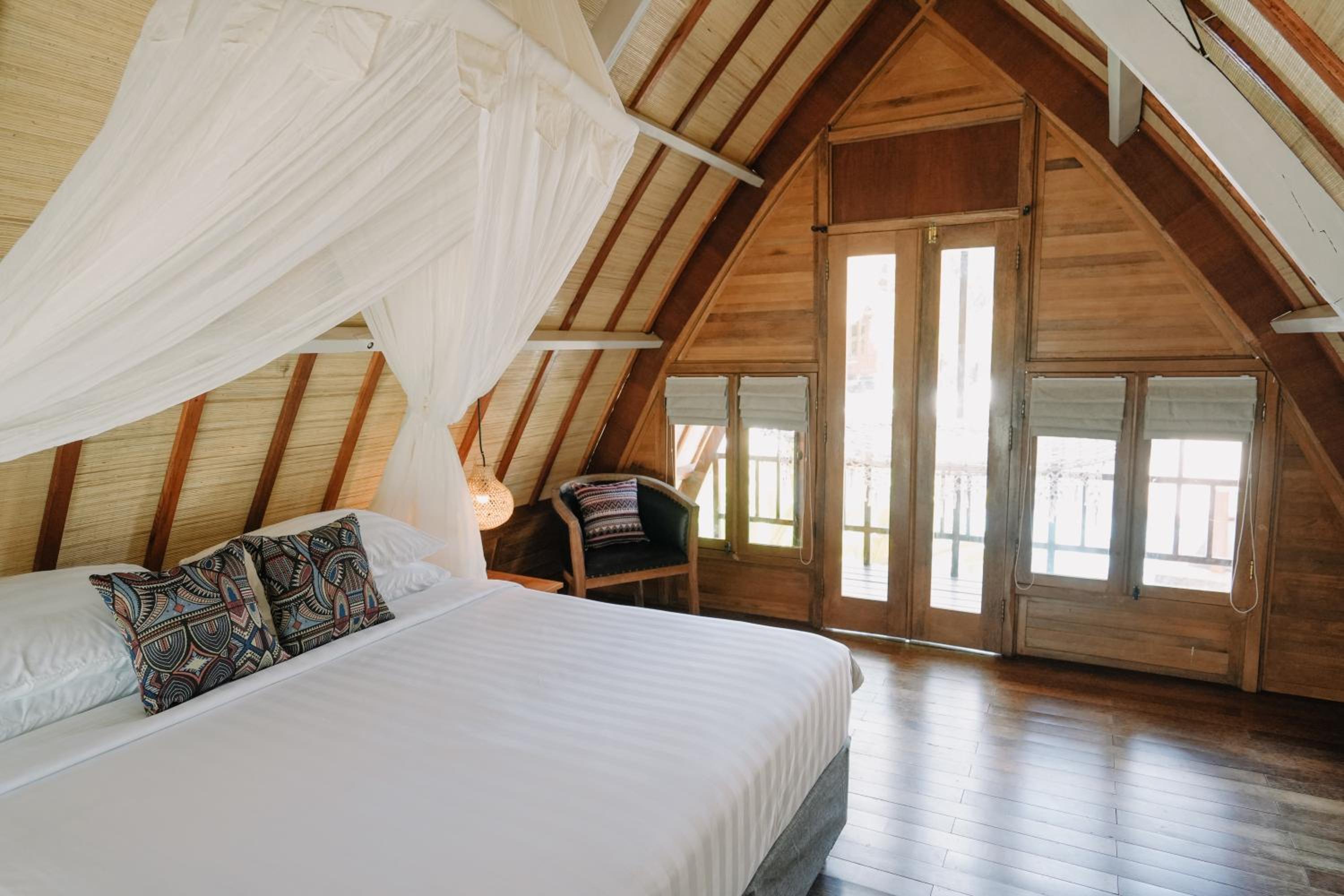 Lumbung Villa - Two Story
