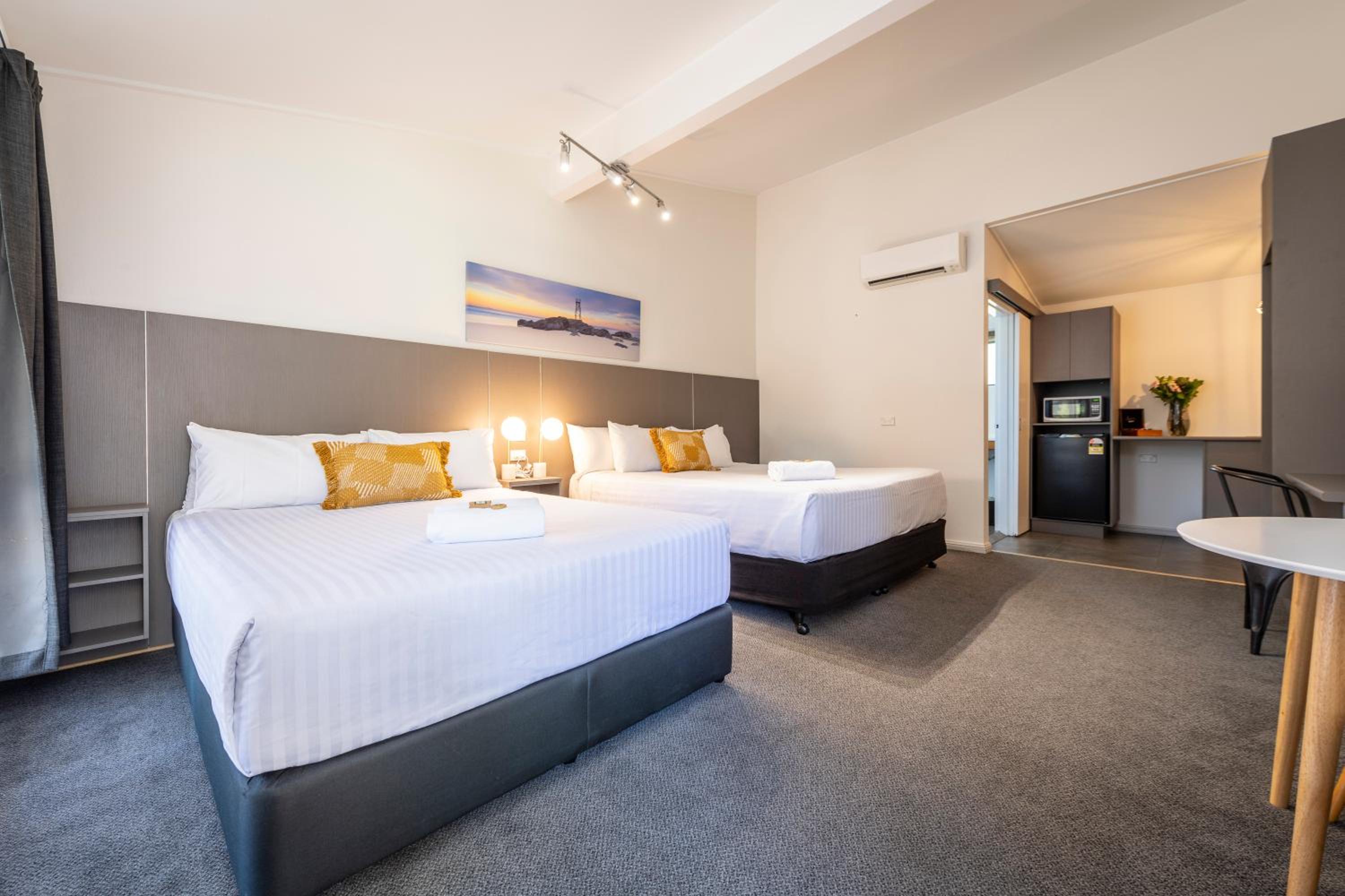 Double or Twin Room - Disability Access photo 1