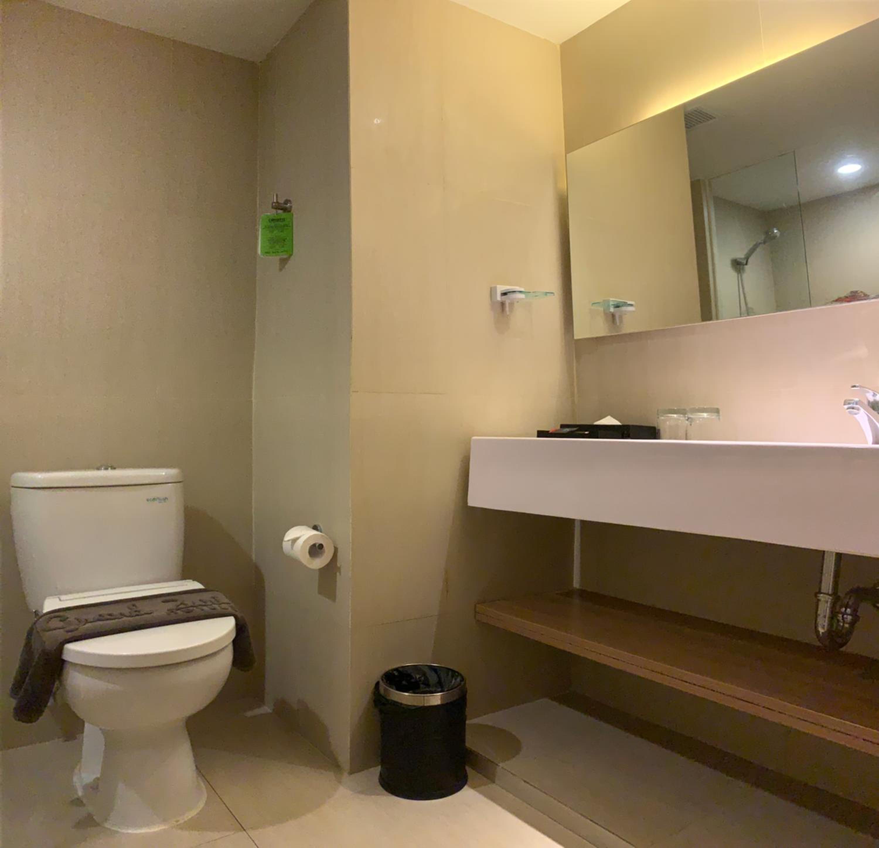 Large Double Room photo 3