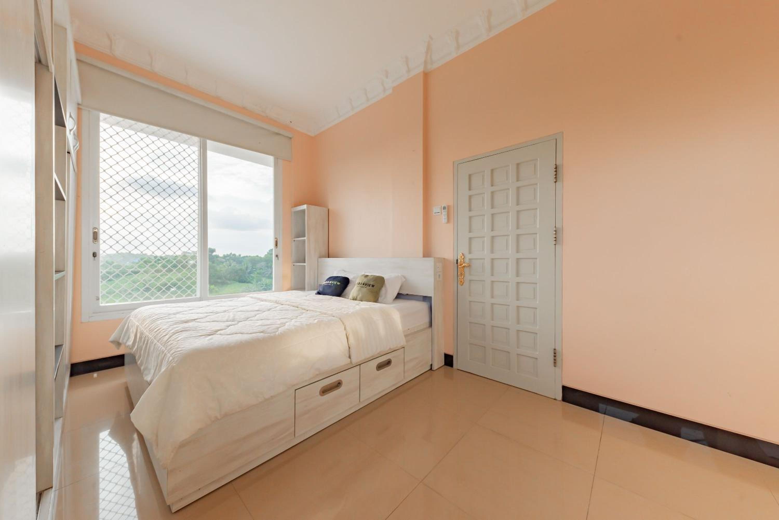 Standard Double Room - Photo 8