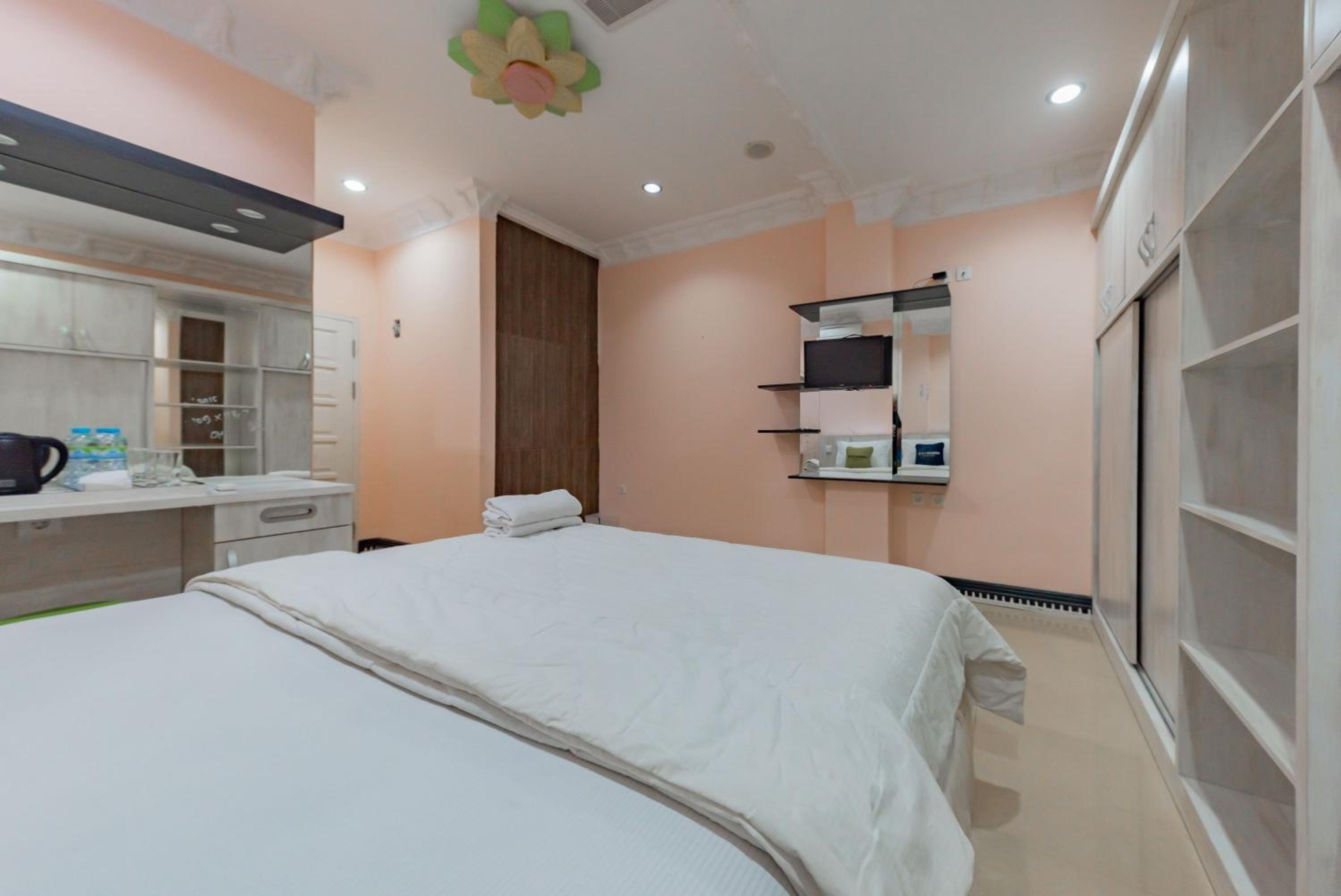 Standard Double Room - Photo 4