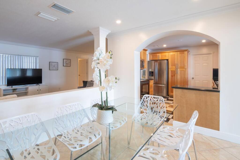 Villa photo 3