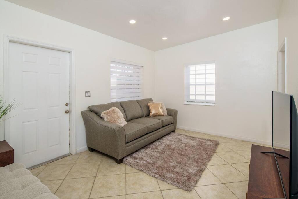Villa photo 2